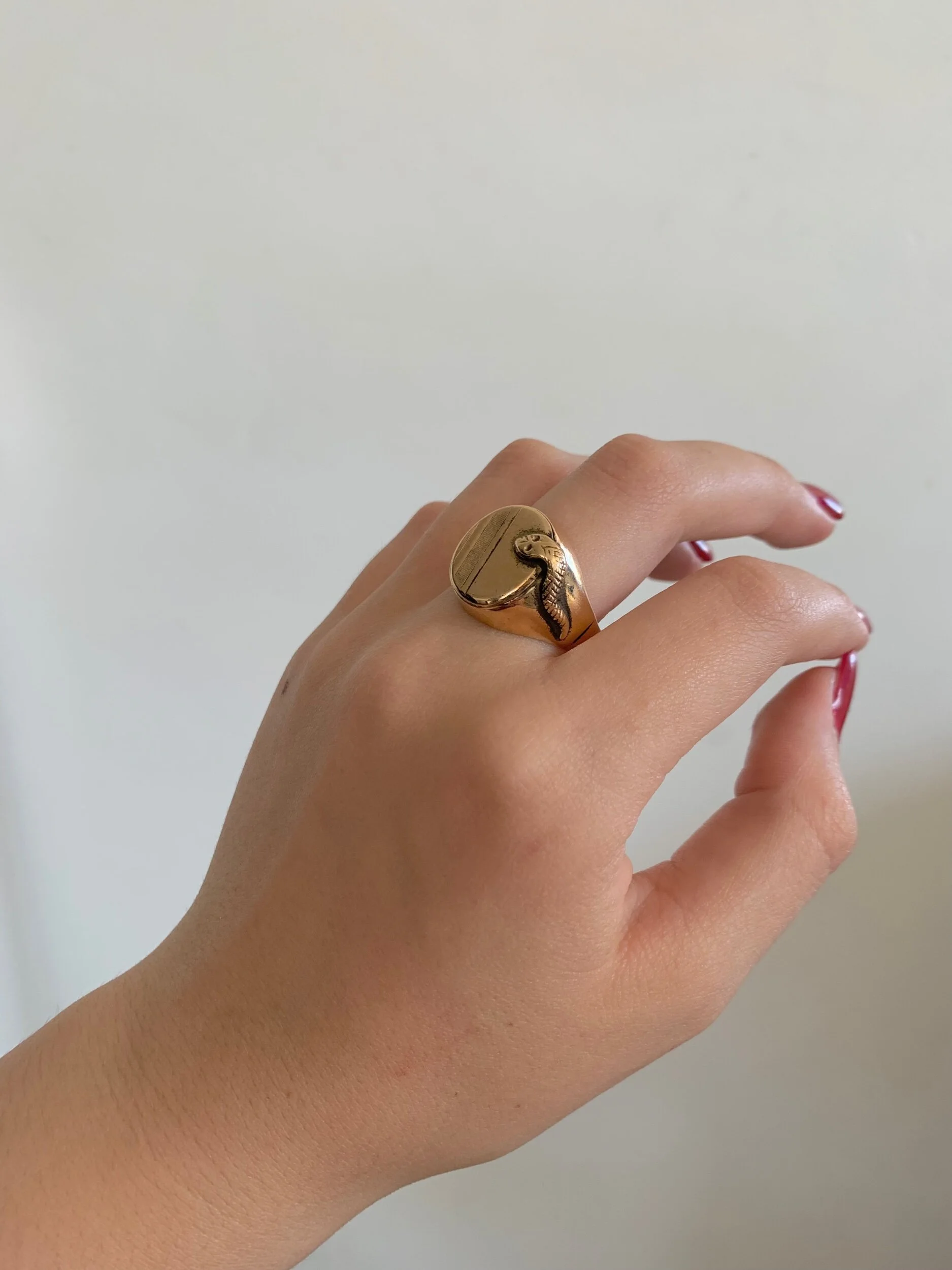 04F04B24-AB56-43BE-B725-EC750CE3CA71