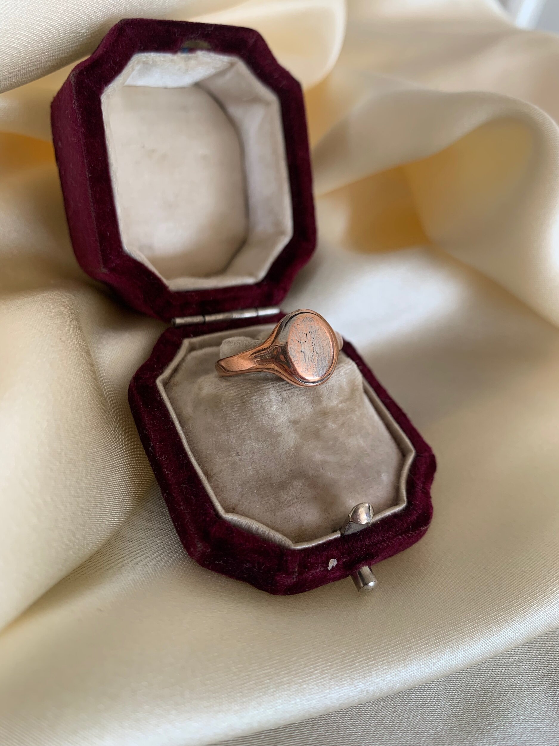 C2A51CEC-65F6-43E4-B9C7-DEB0BF74A334