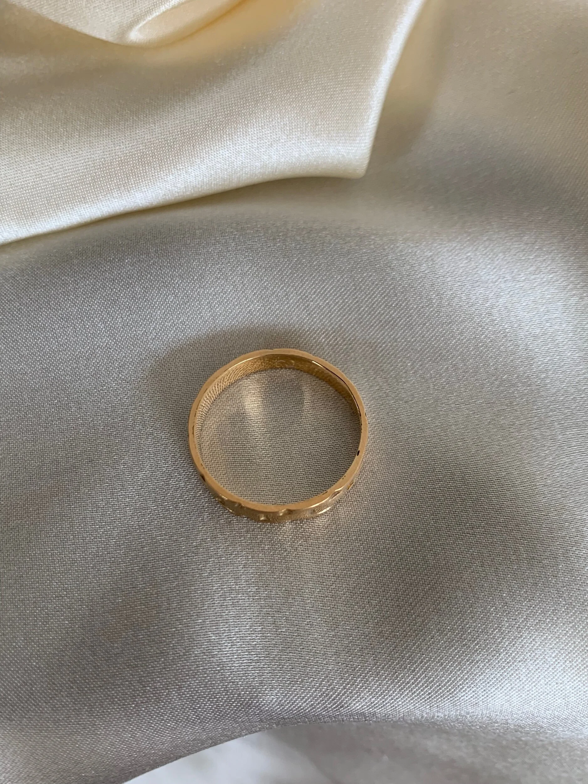 DAA6C64D-1F85-449D-B627-F624641365B2