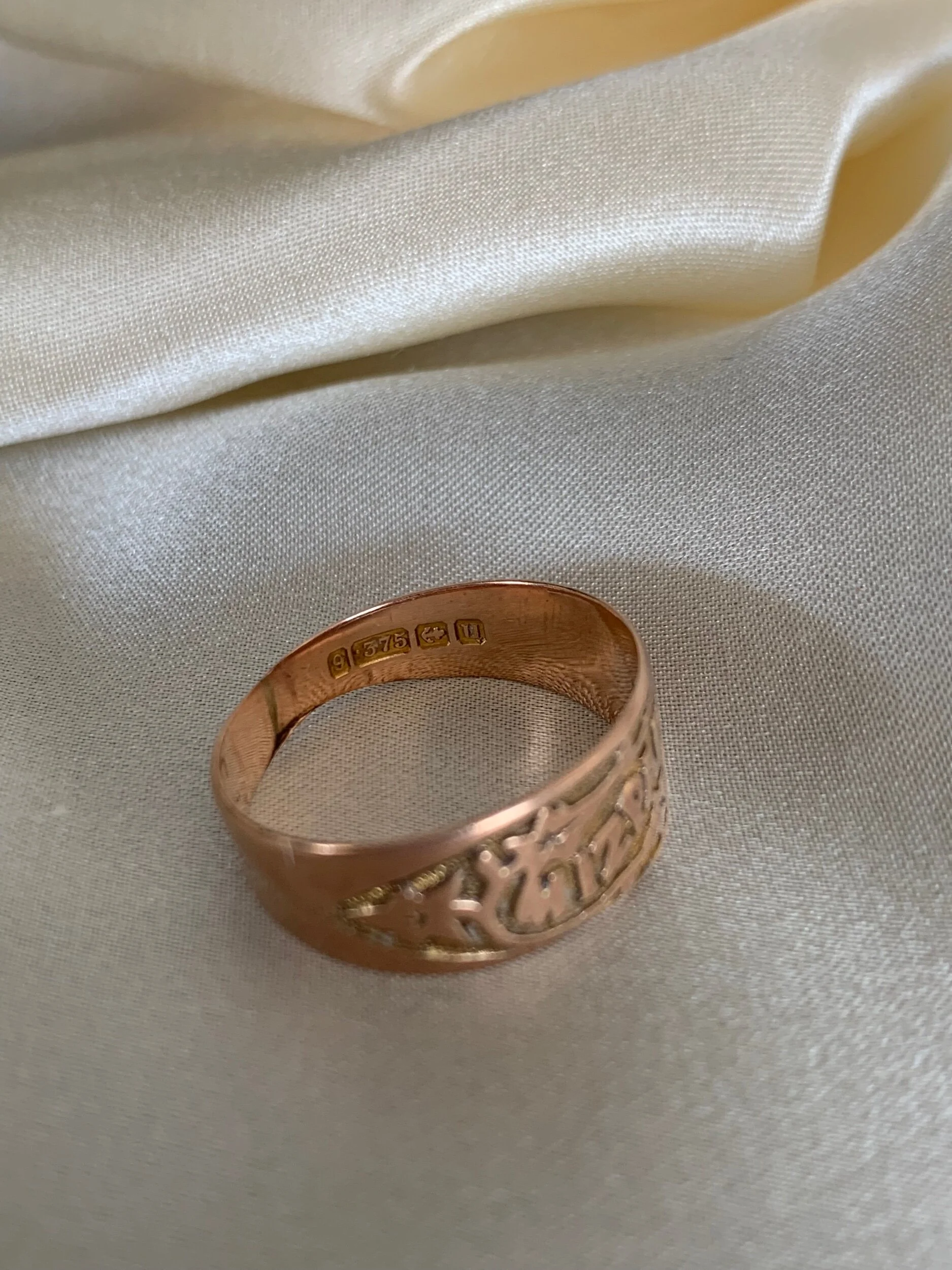 13AB4870-8003-4DA9-A3E5-2822B024624D