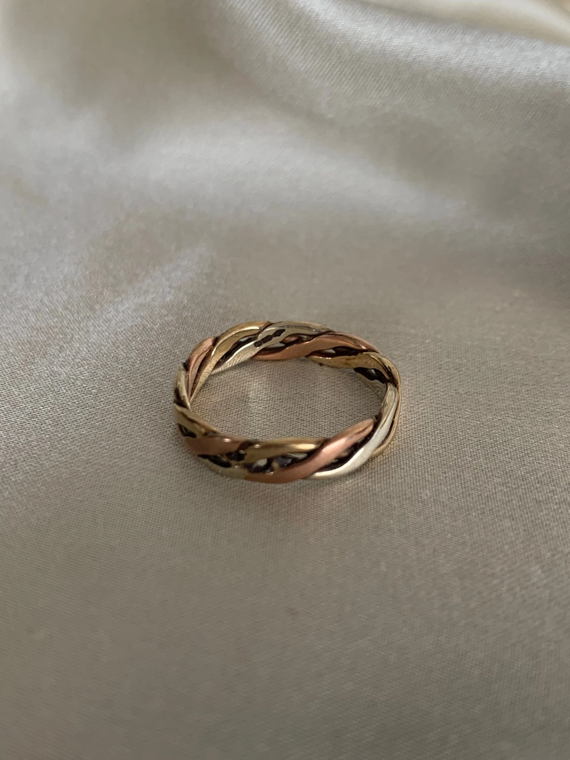 9FBD31A7-5858-44AA-ACFA-16DDC414194E