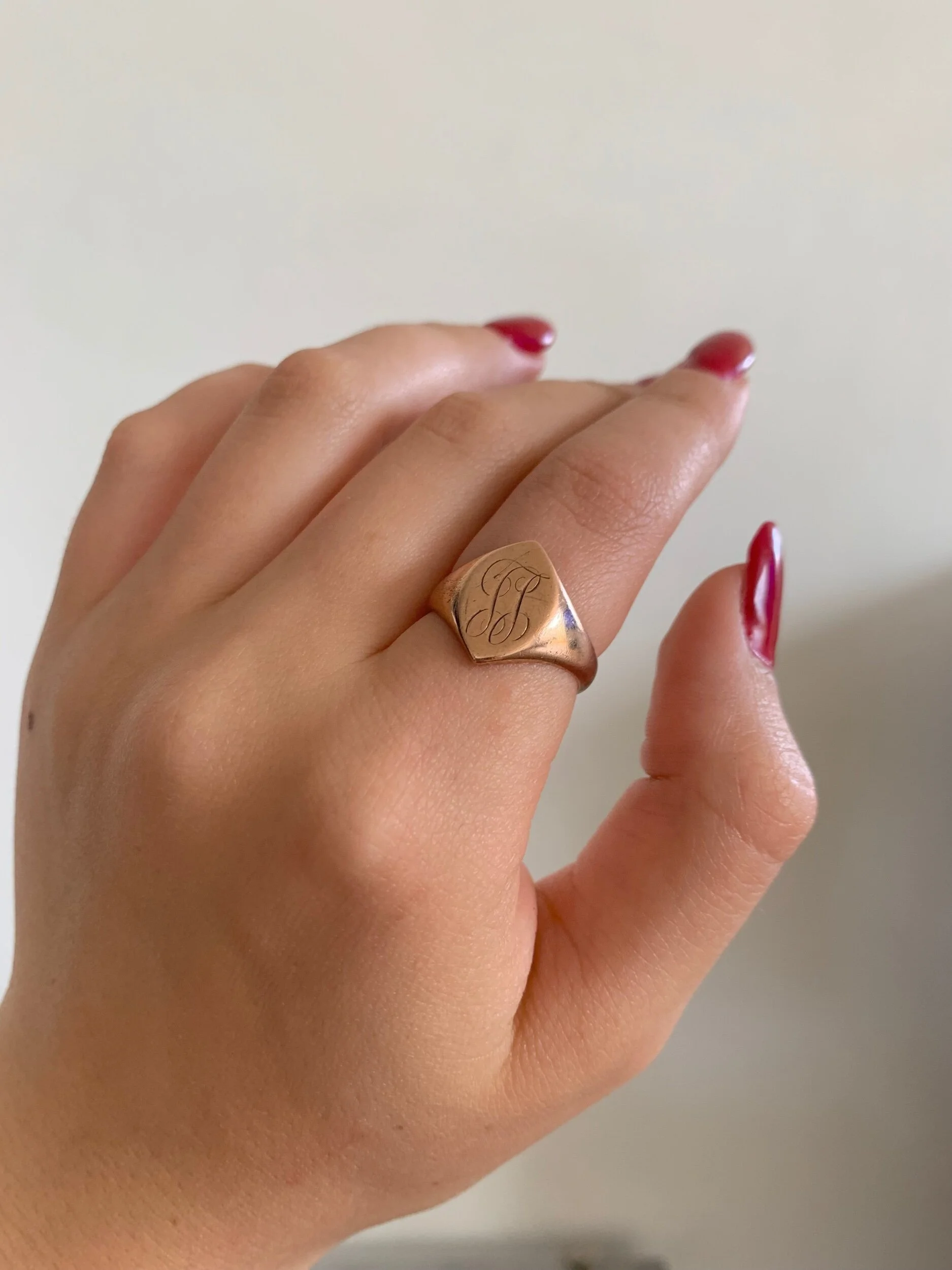 A422CF12-1AA3-4936-B4FE-56B30079463E