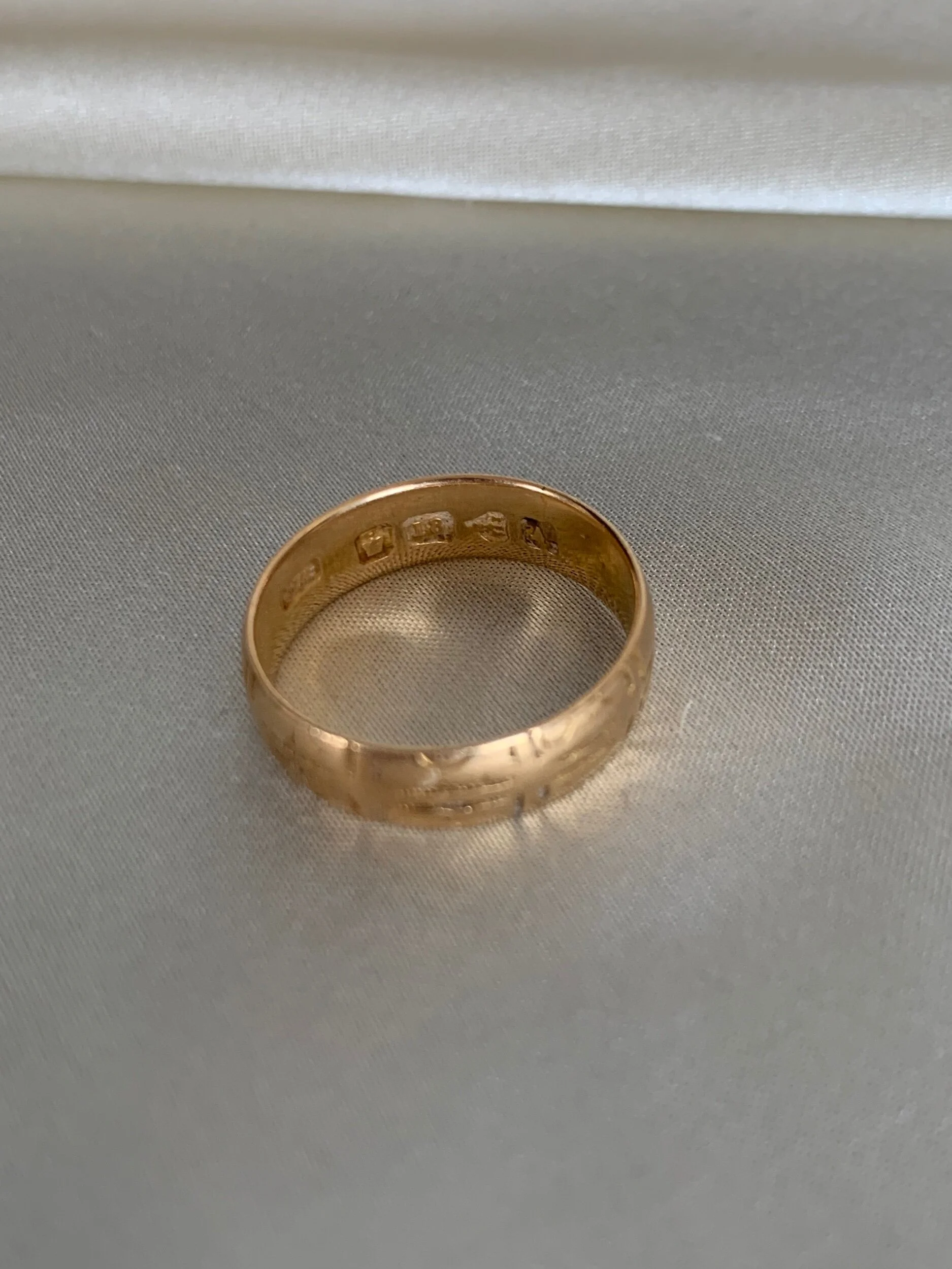 28115400-B6F0-4F32-9EA8-07D650AF9685