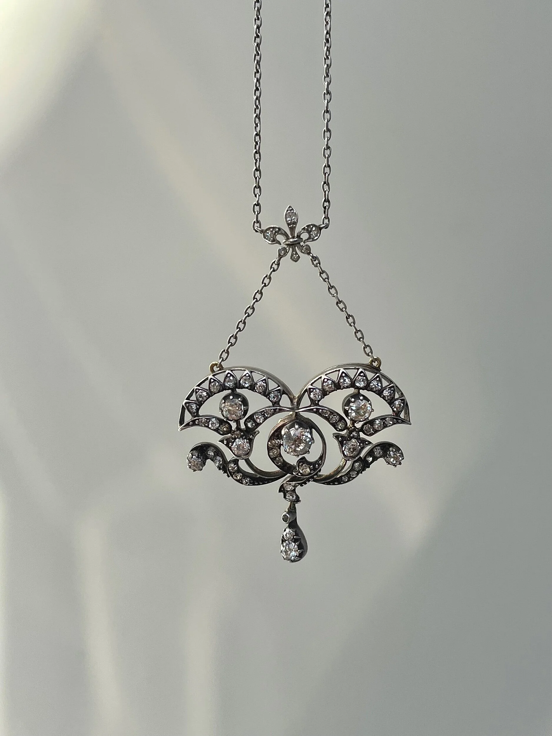 1C007A01-4B4C-4E62-A57B-0C40BA0E1571