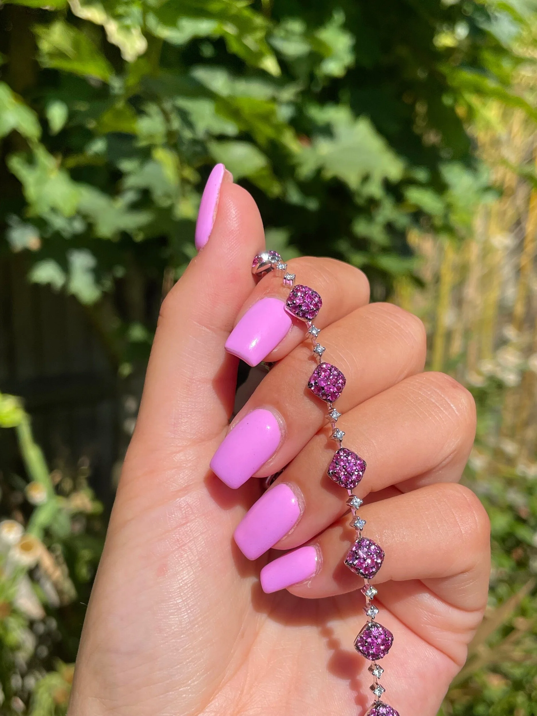 12B27CE3-5D52-4590-BE36-21E4D72CDE71