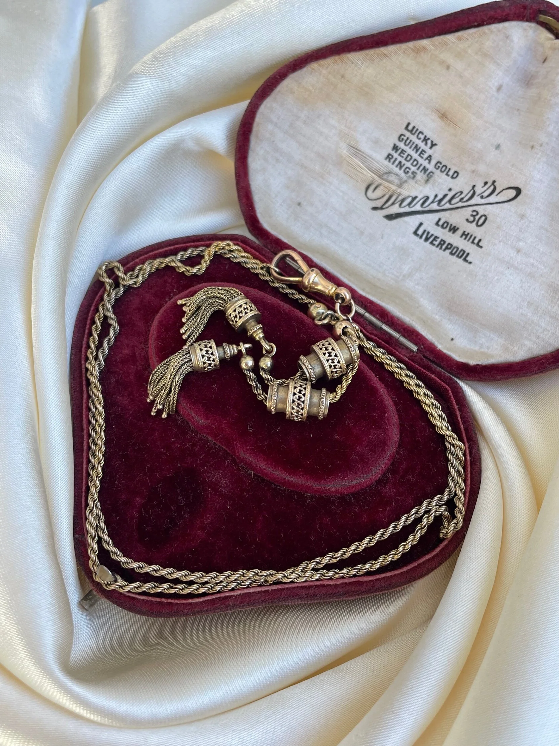 ED208FF1-1CE2-4C5D-840F-3C91538ABEAB