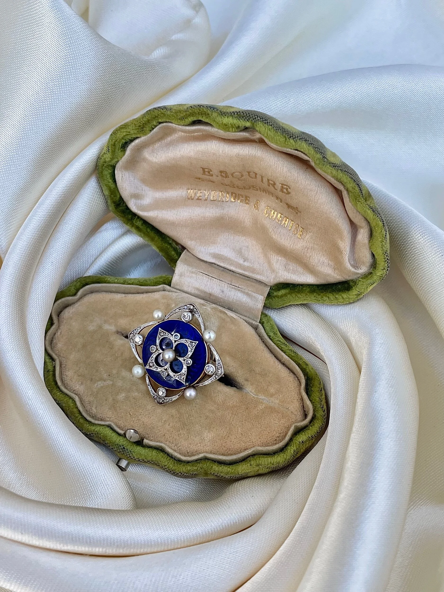 BACFEE0D-832F-4B96-A809-1975FB5BFB4D