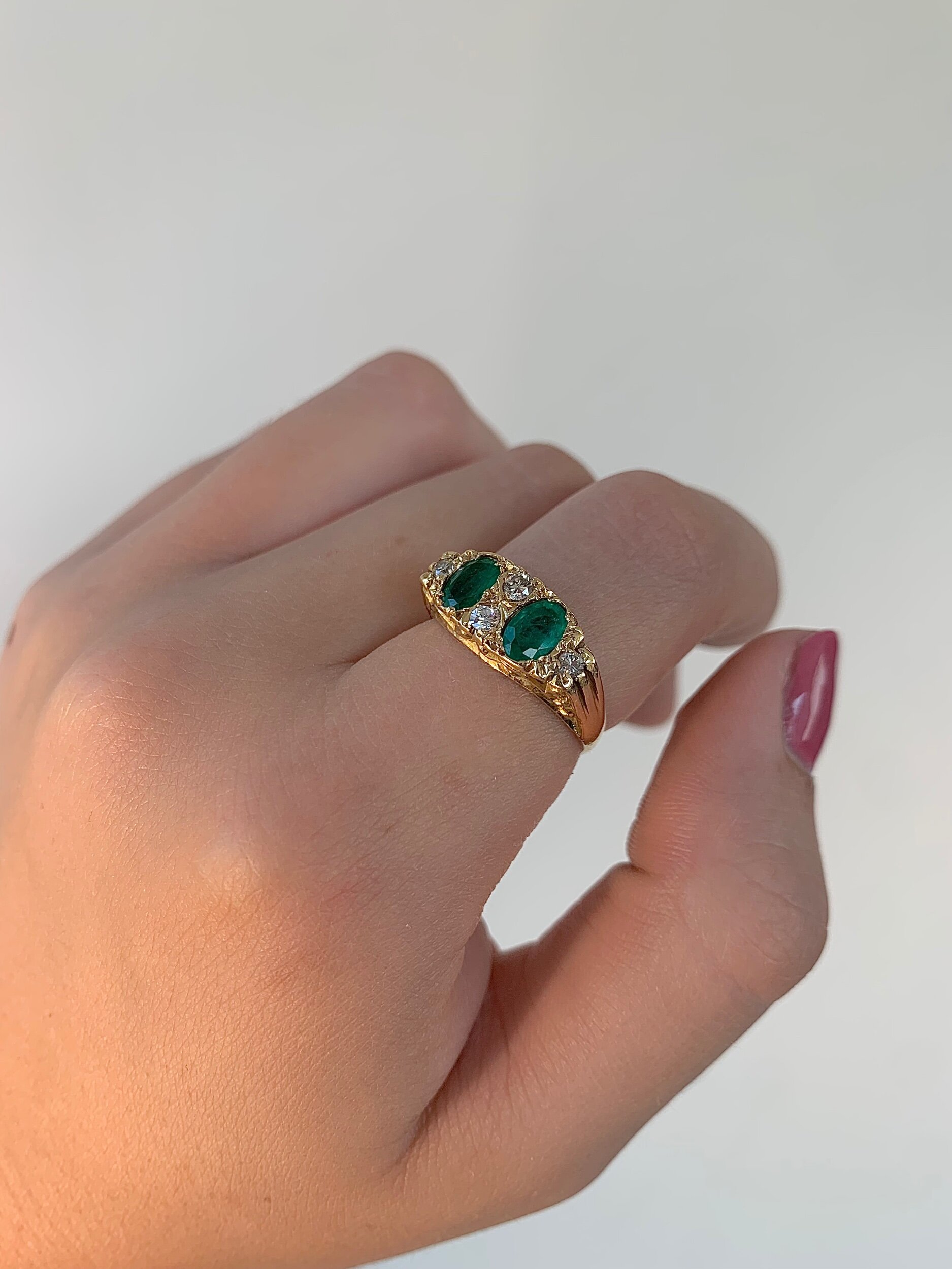 9EB8EB60-A446-4A73-954C-DD0A8E5E90F2