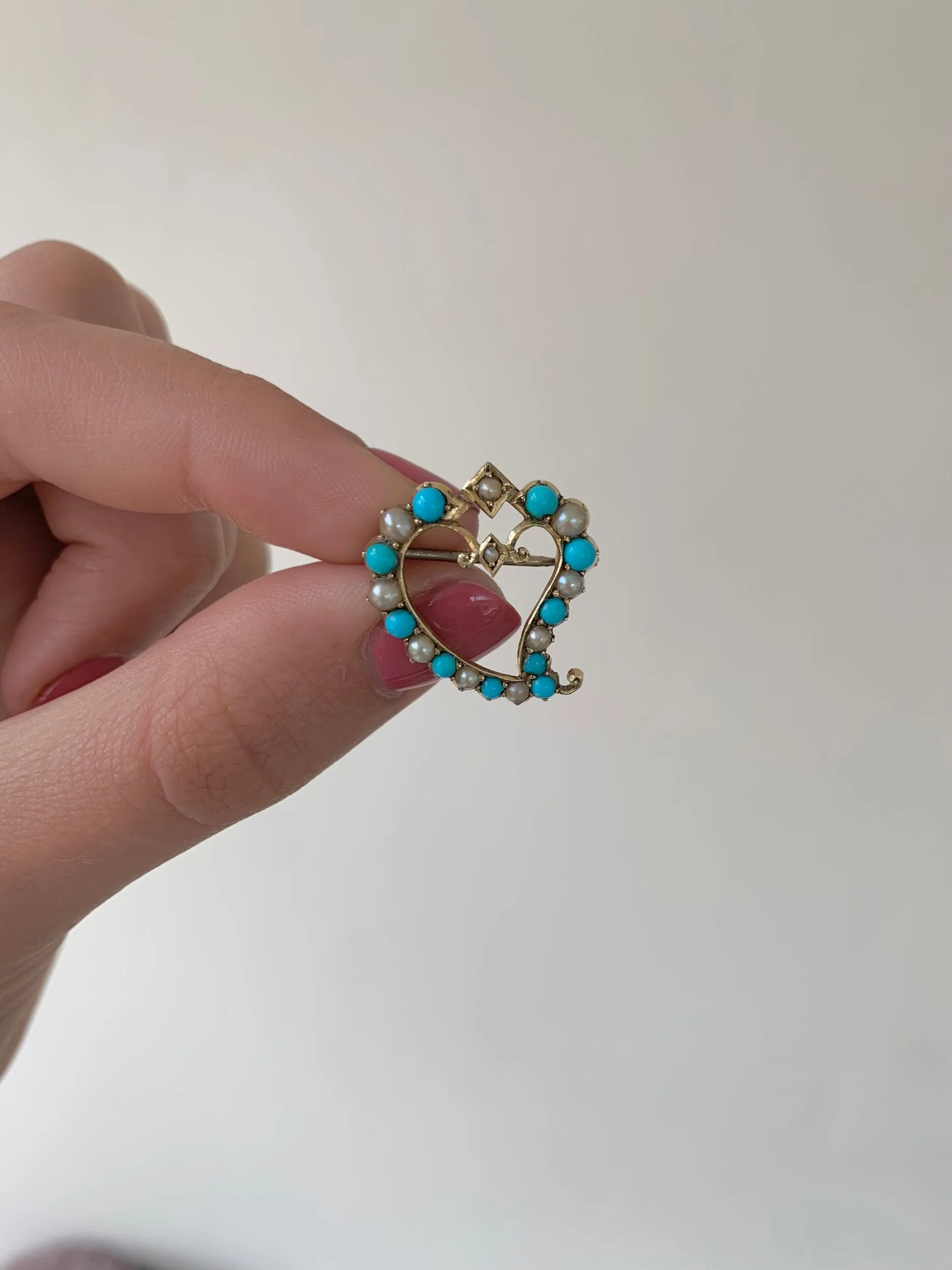 EB5027E0-0FD3-4753-83F2-2576419E3634