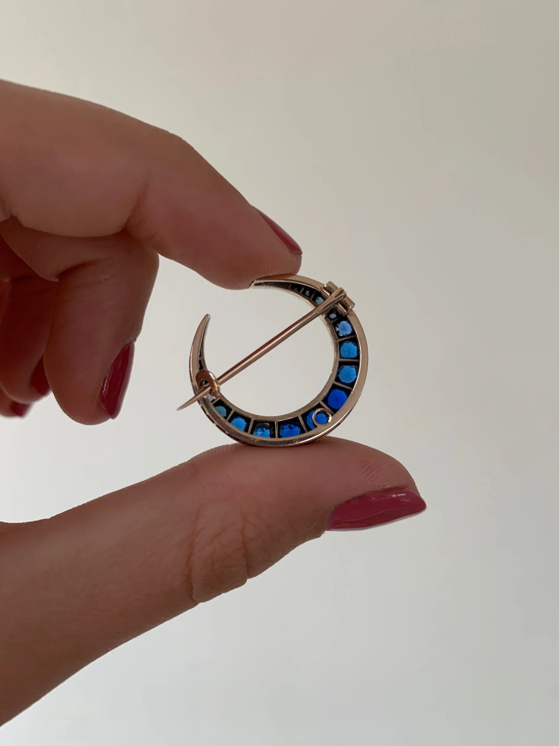 611C43FC-D3B3-4D16-B339-51B2F130A9FF