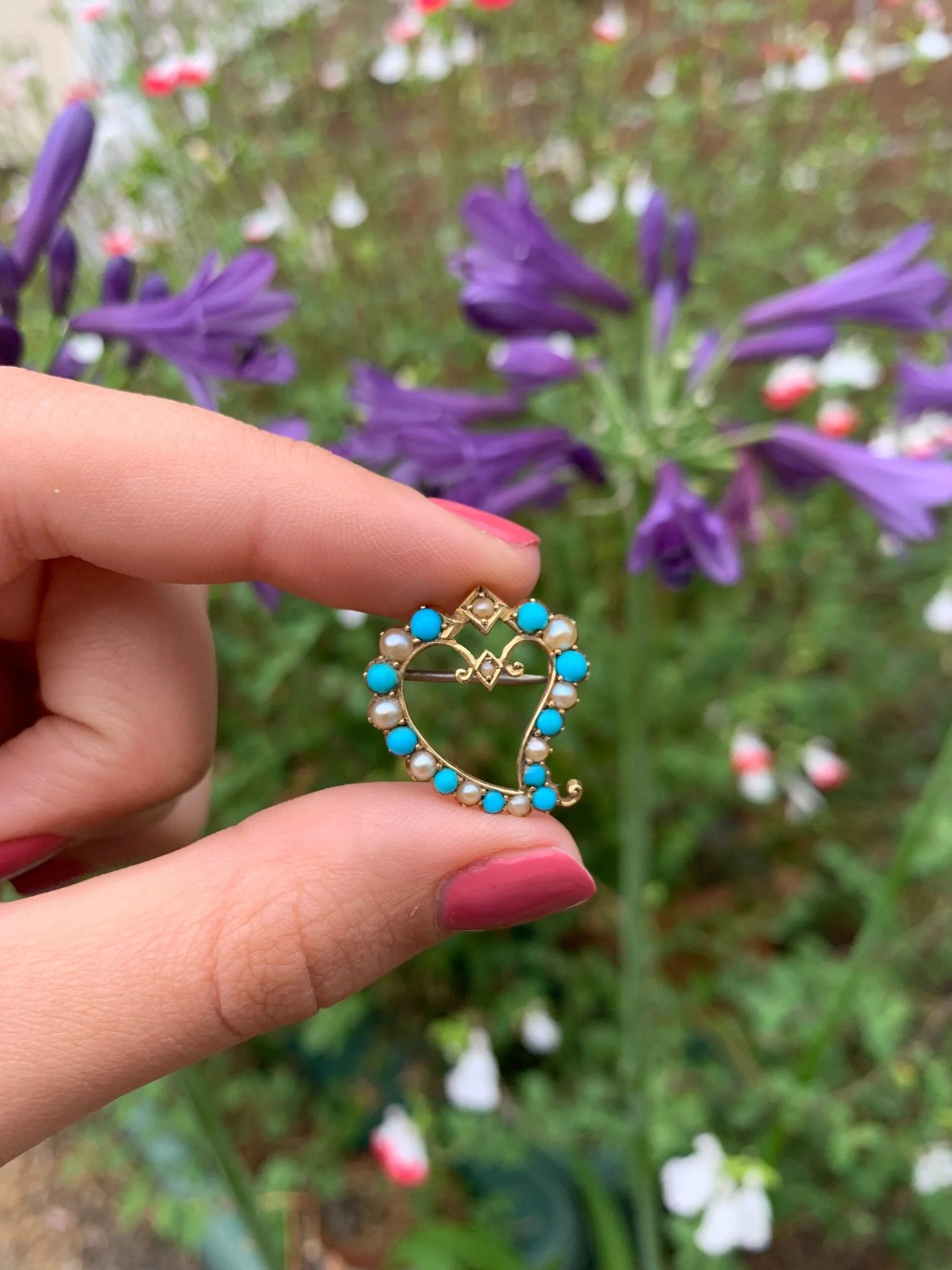 26A12F26-511F-40A6-8B82-E784B8F7CAAE