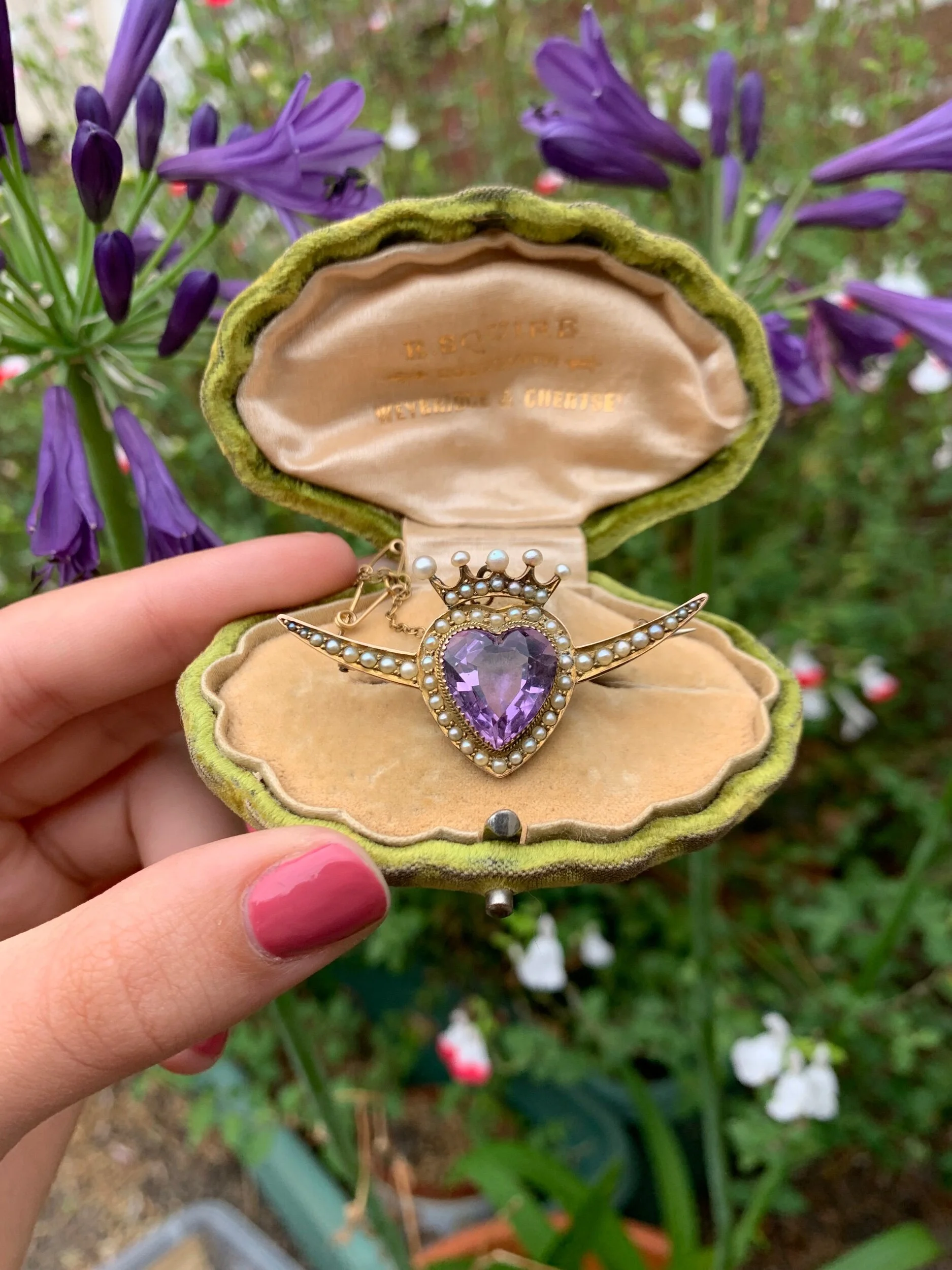 4C526B68-8886-4377-BE53-F3D2D788B631