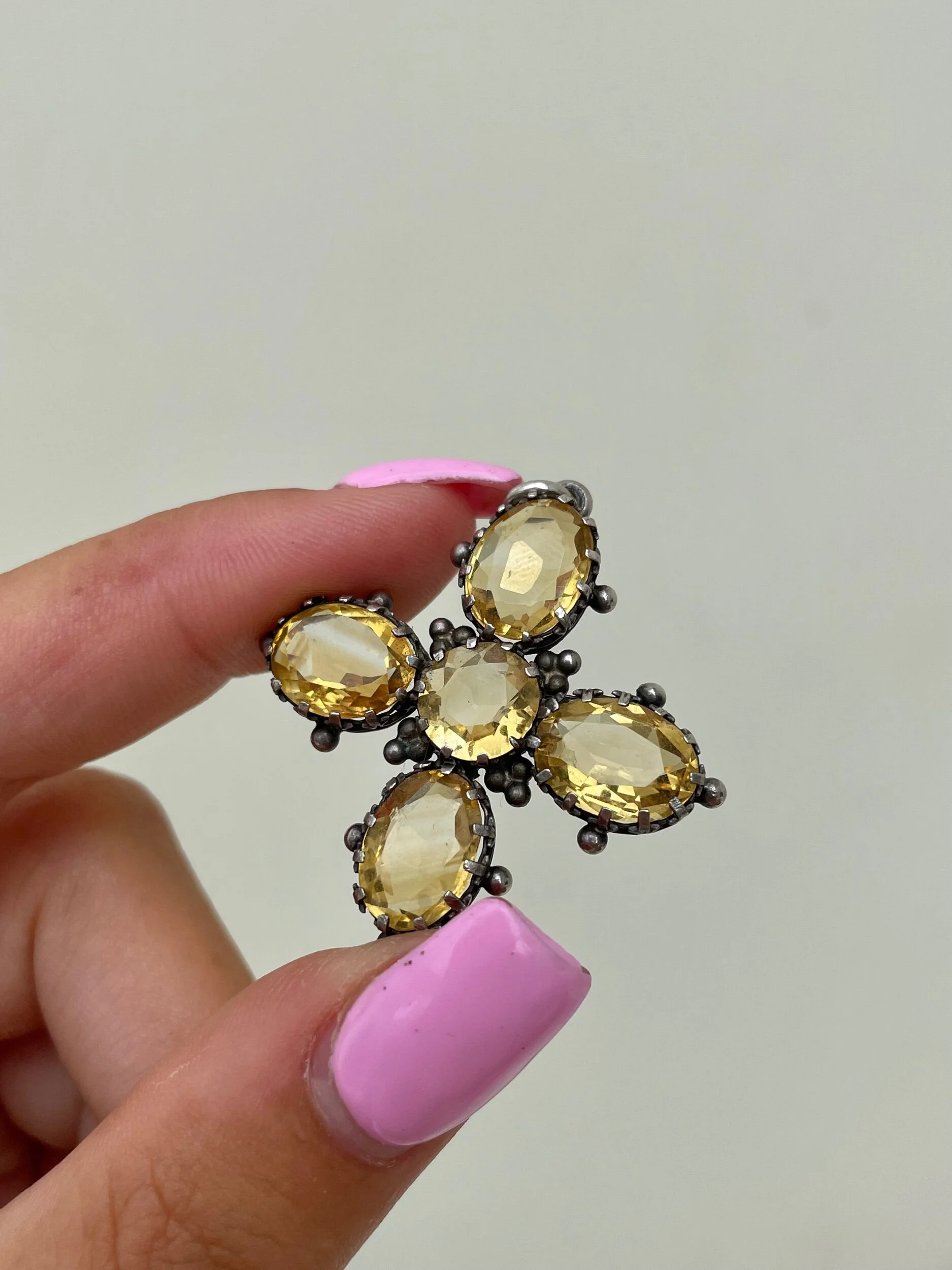 07E8761C-3660-484C-874A-41C69B7BD678