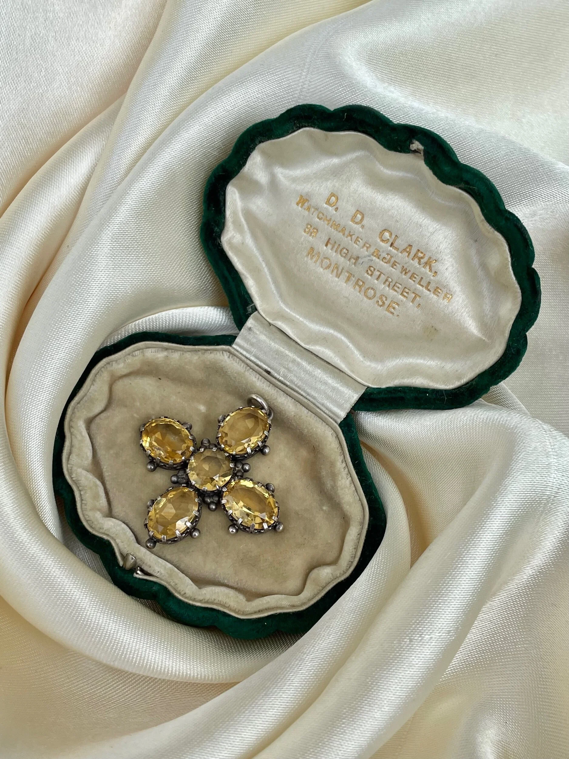 F61B662E-677C-4A07-8A88-5237BF8476D6