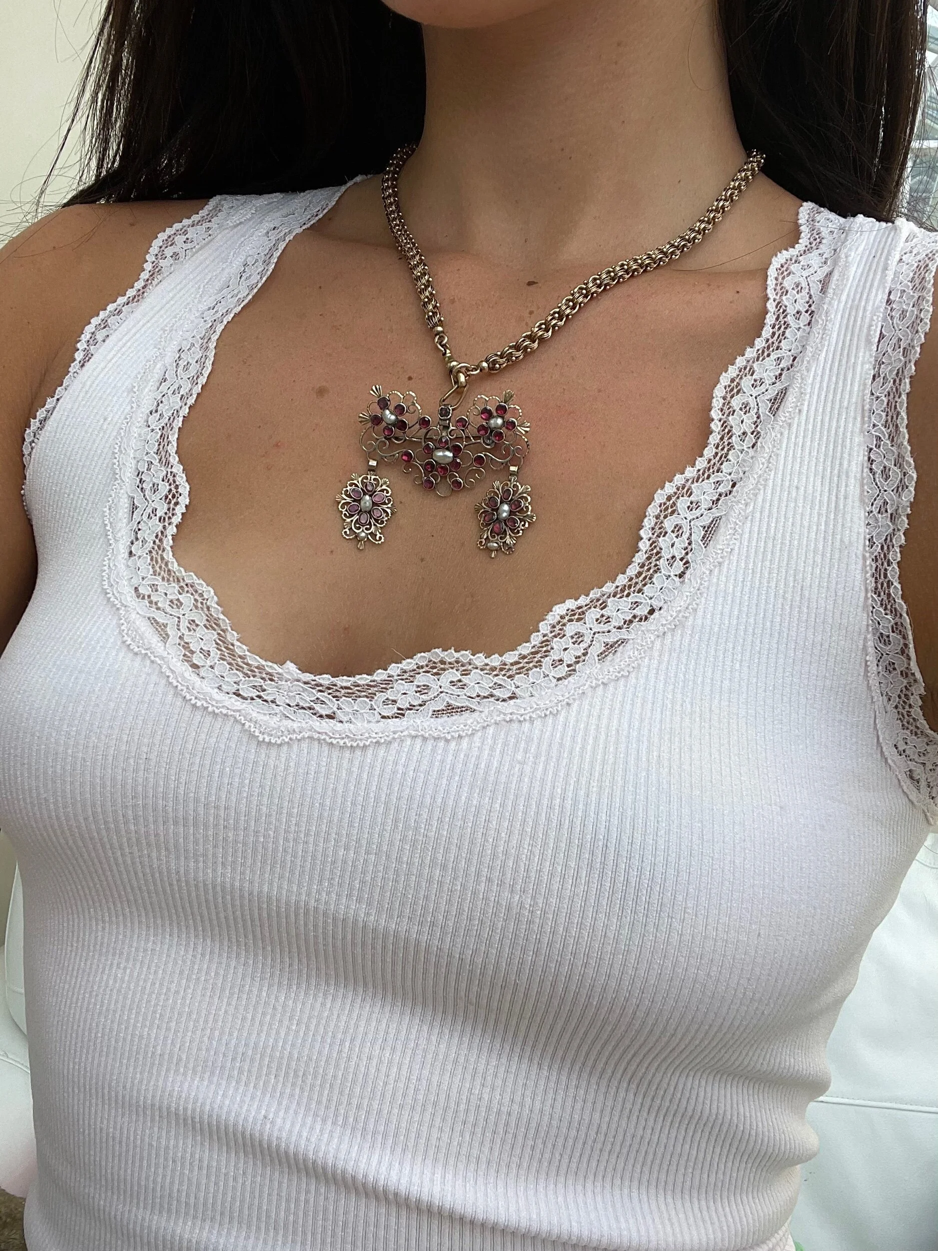 D061B1BA-ADEB-4FB8-959F-37BDE806D2CB