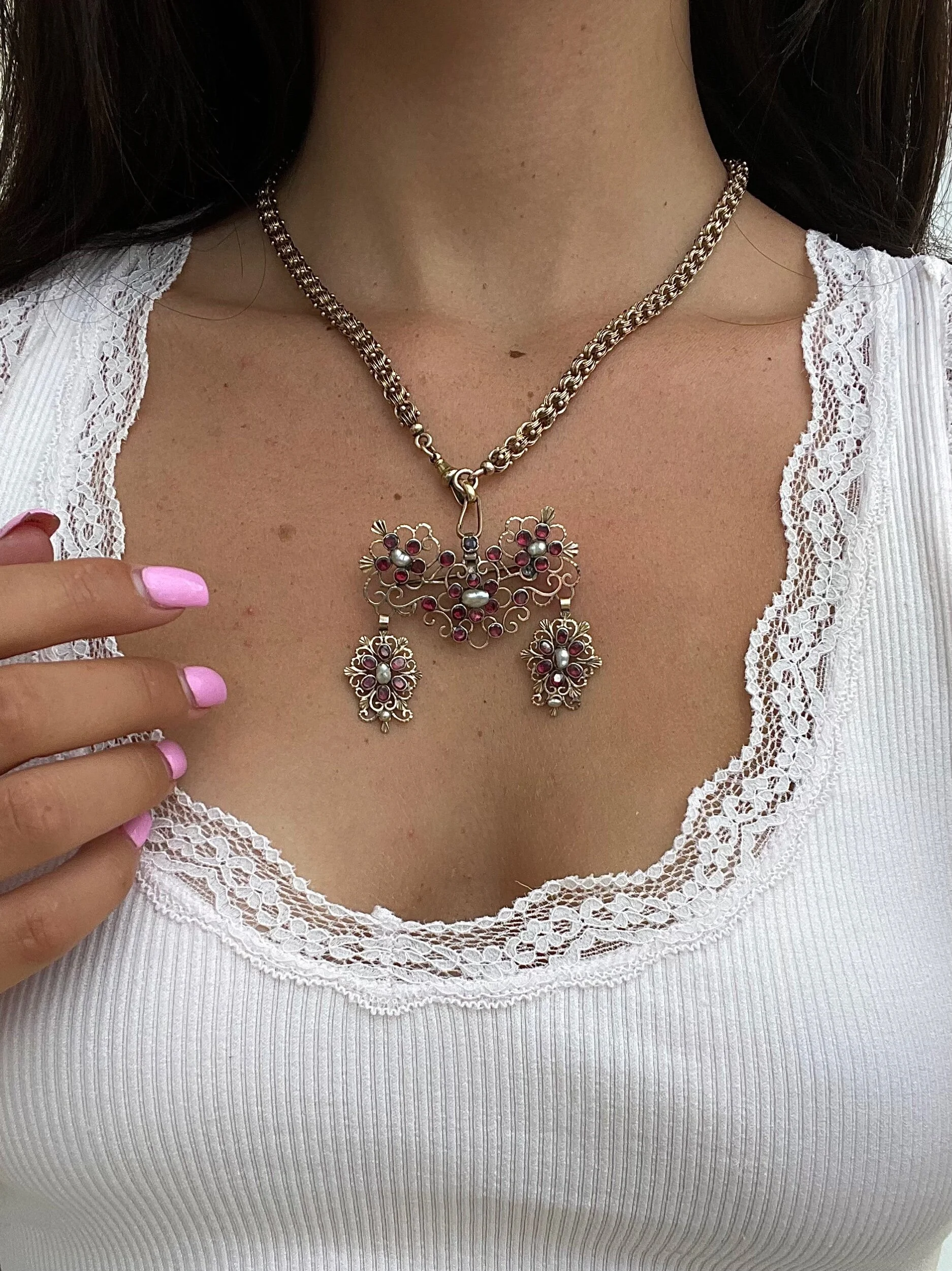 608517A1-7736-4243-8155-CCA1F53CF40E