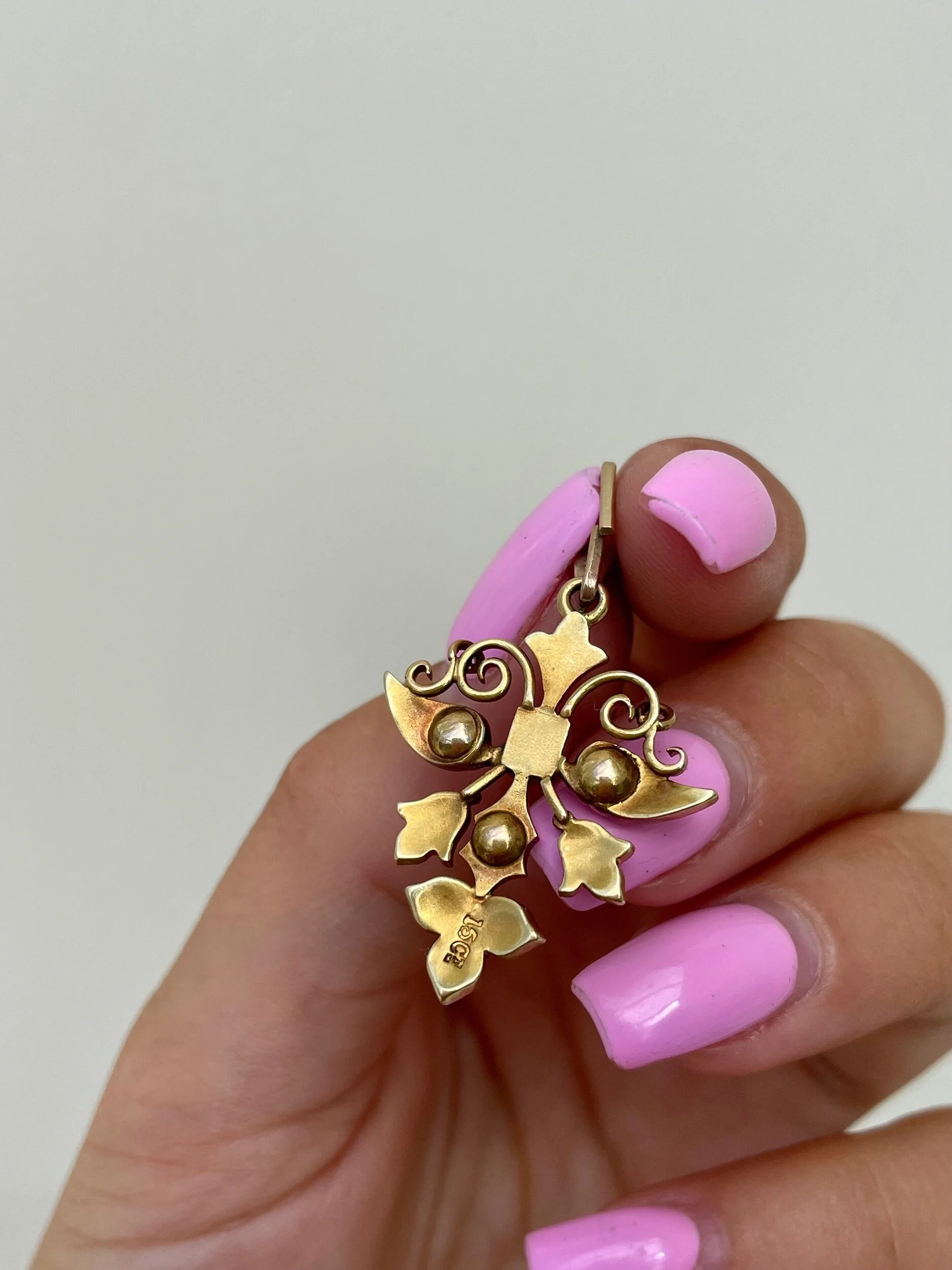 5ECD176C-0C20-492F-B7A1-138A233B660B