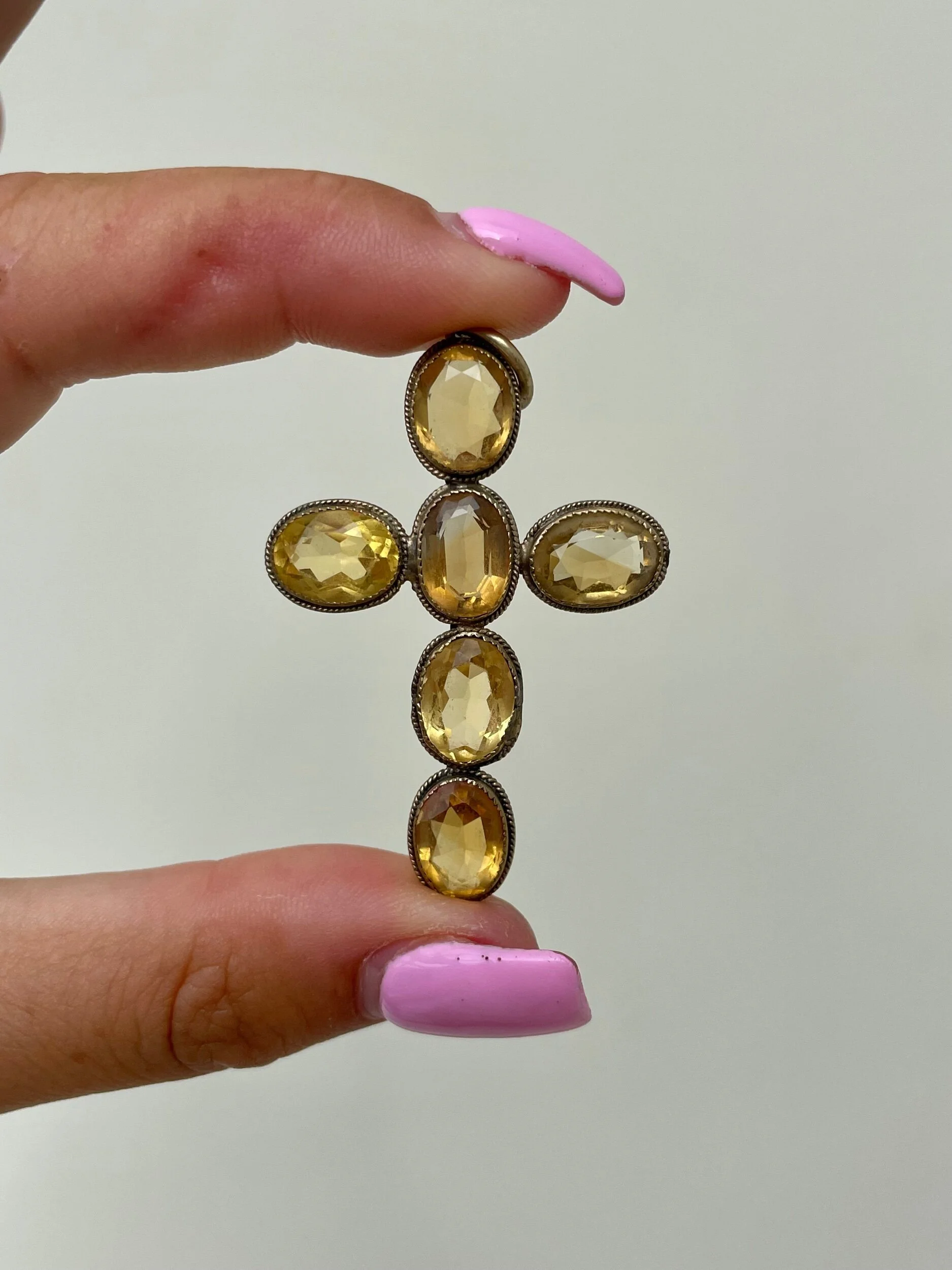 1865344F-308D-4DF5-8DFC-E795C20BFF53