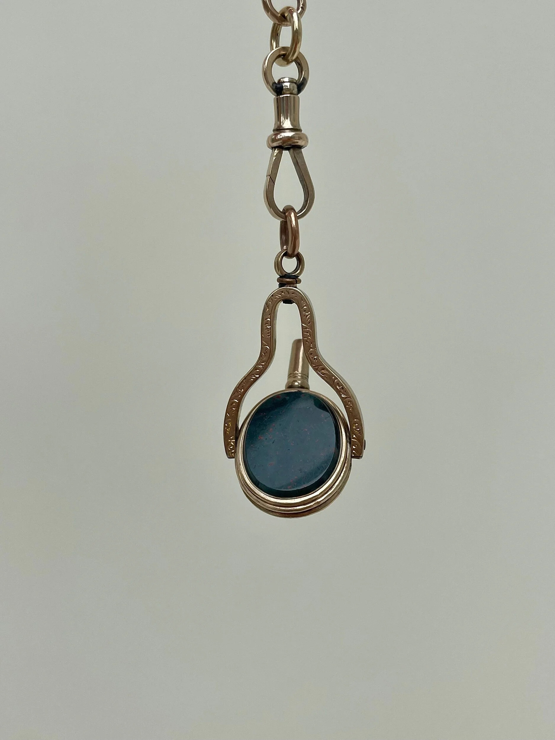 DBC17260-B132-4A1C-888D-54E13C0B978F