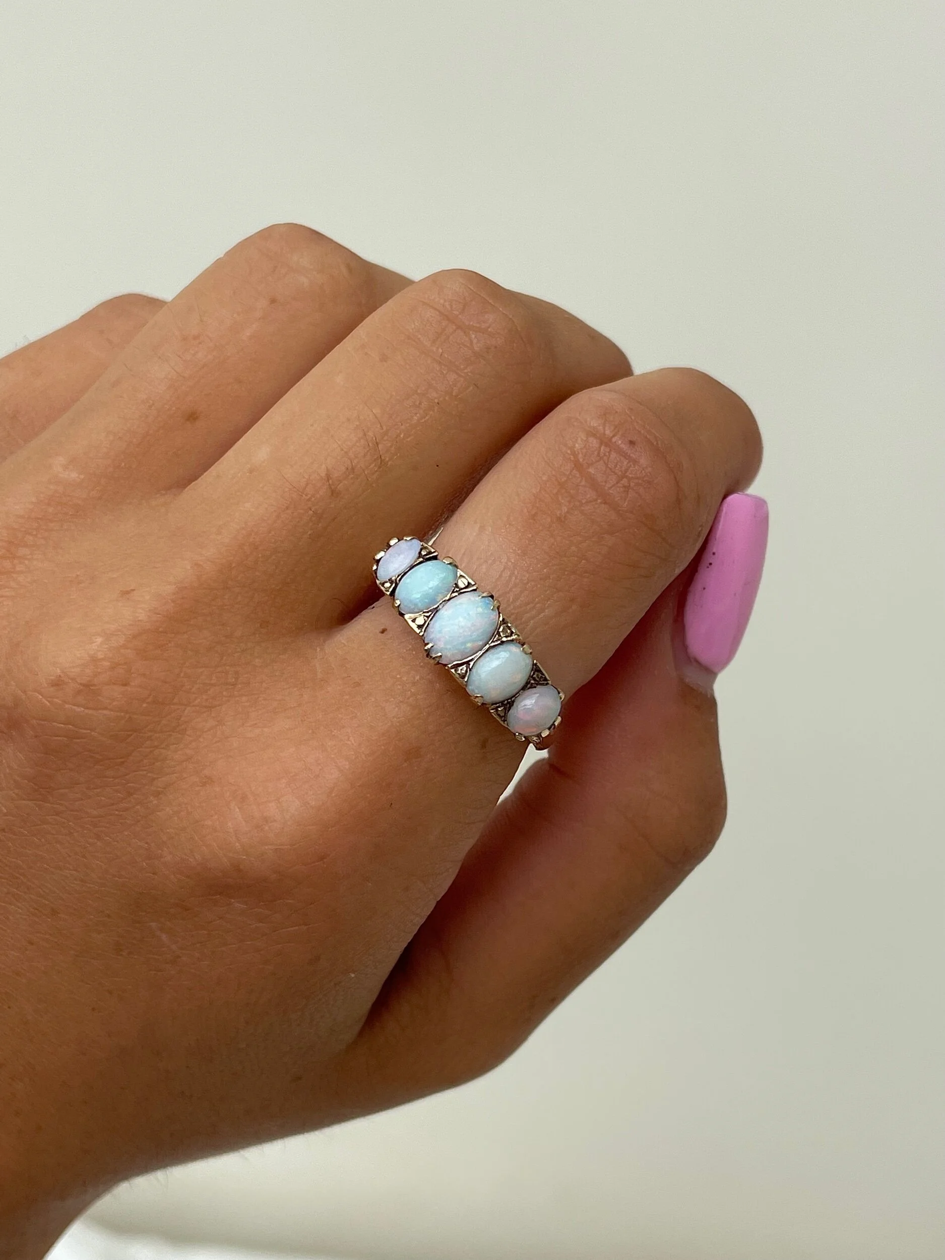 34CC8408-DA36-43A1-8F79-9C3DD780E805