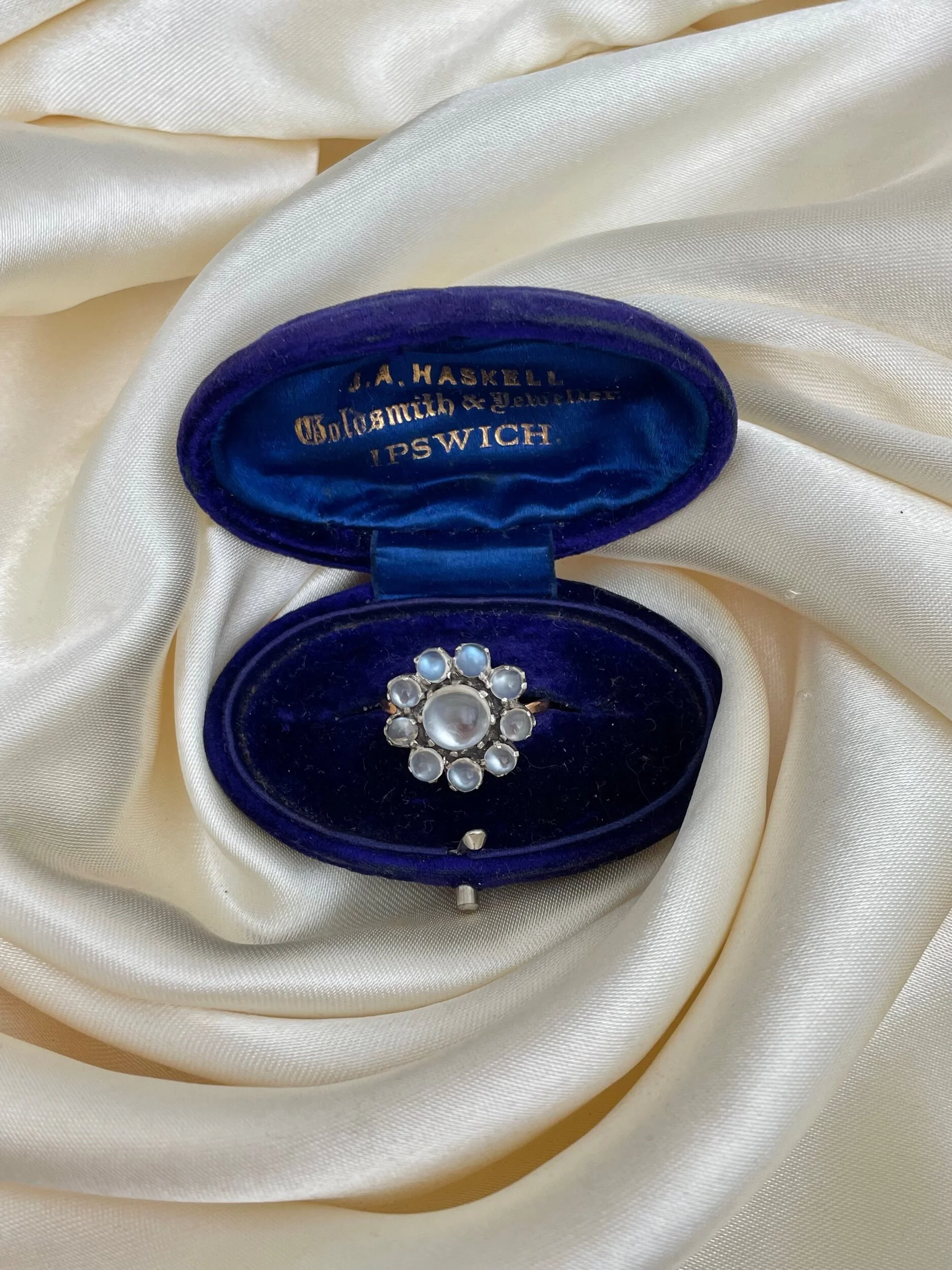 12321F95-38F5-4F1A-890C-D1EAF3C0A4AD