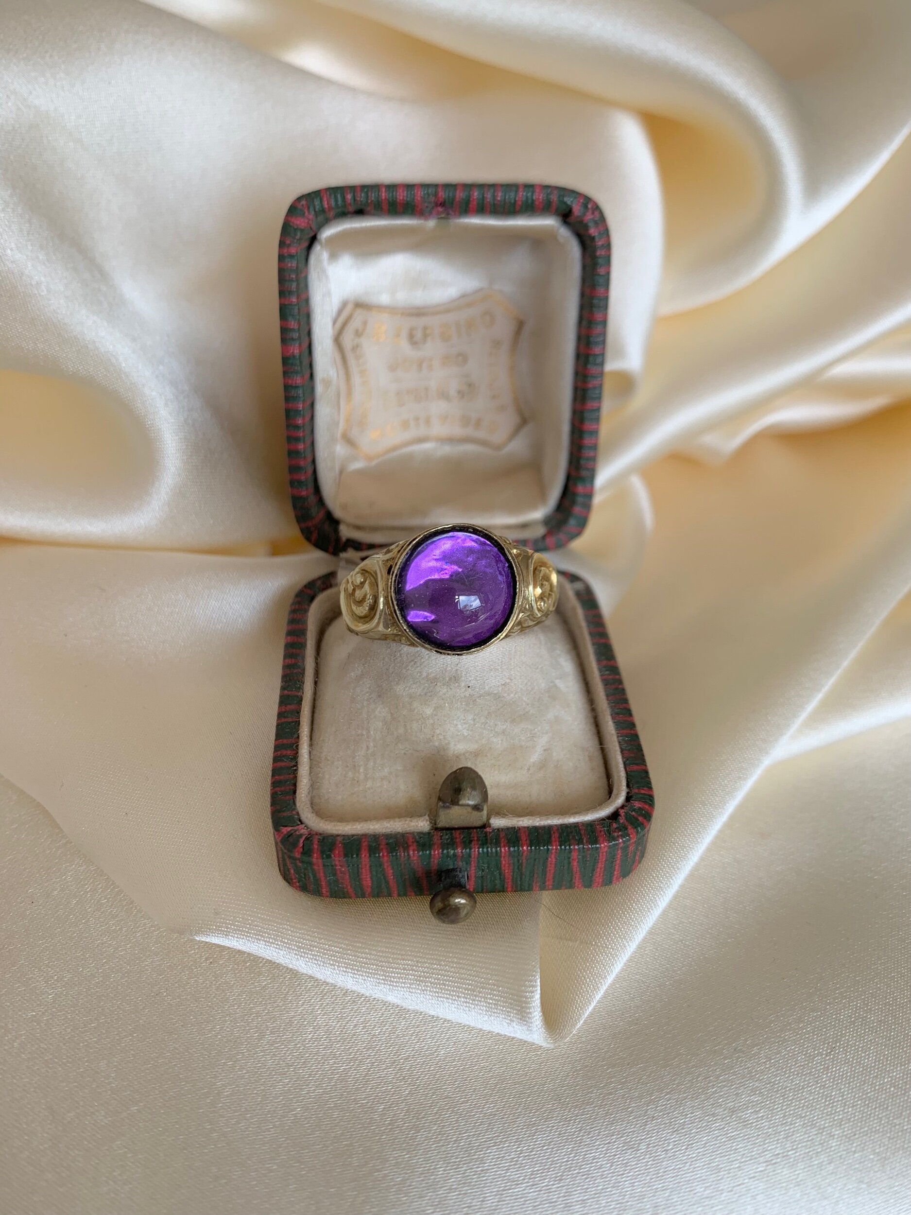 D5A5F3F1-29C7-48F3-95EC-2CE93B287489