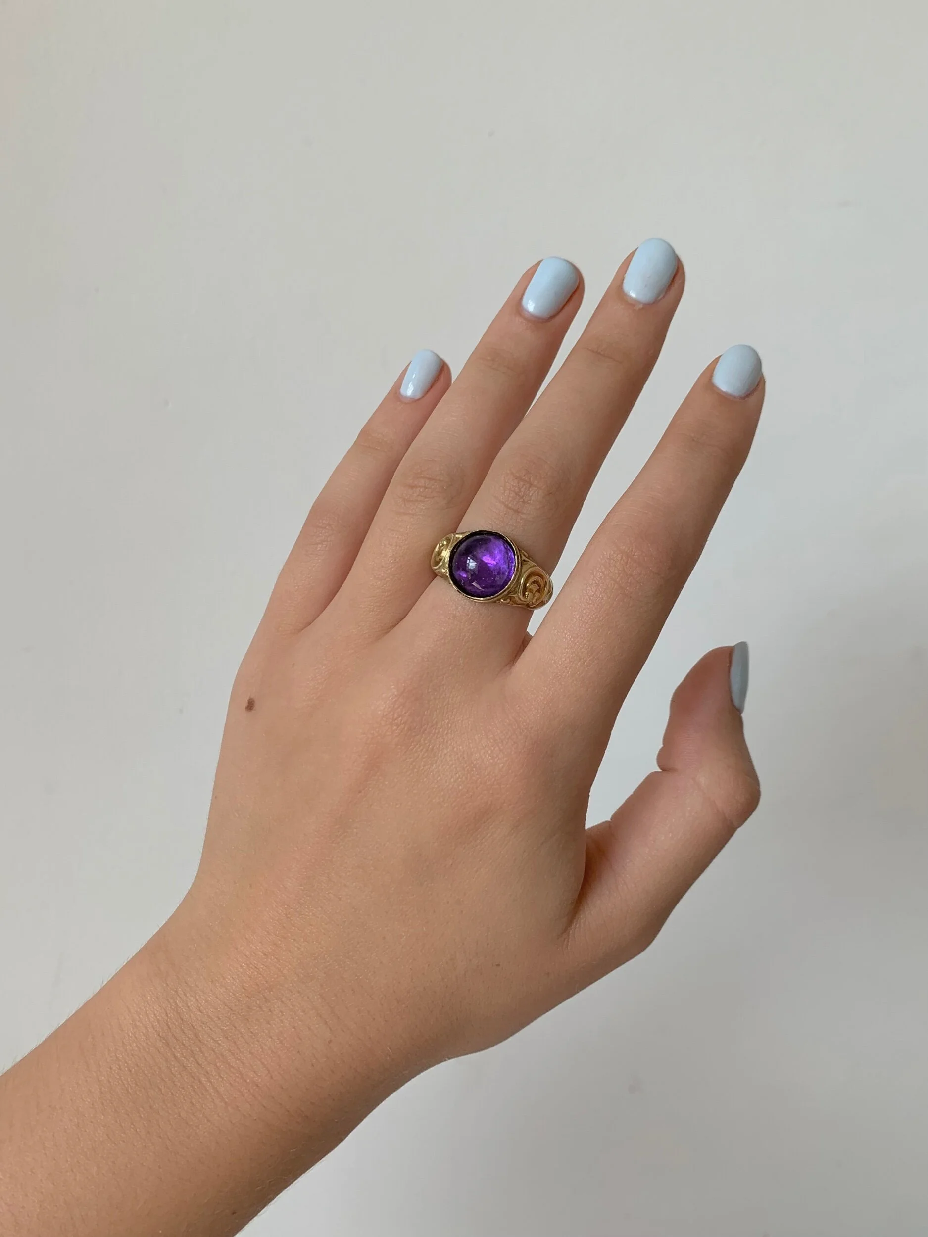 5D12A933-DB74-4212-958E-222E44436B29