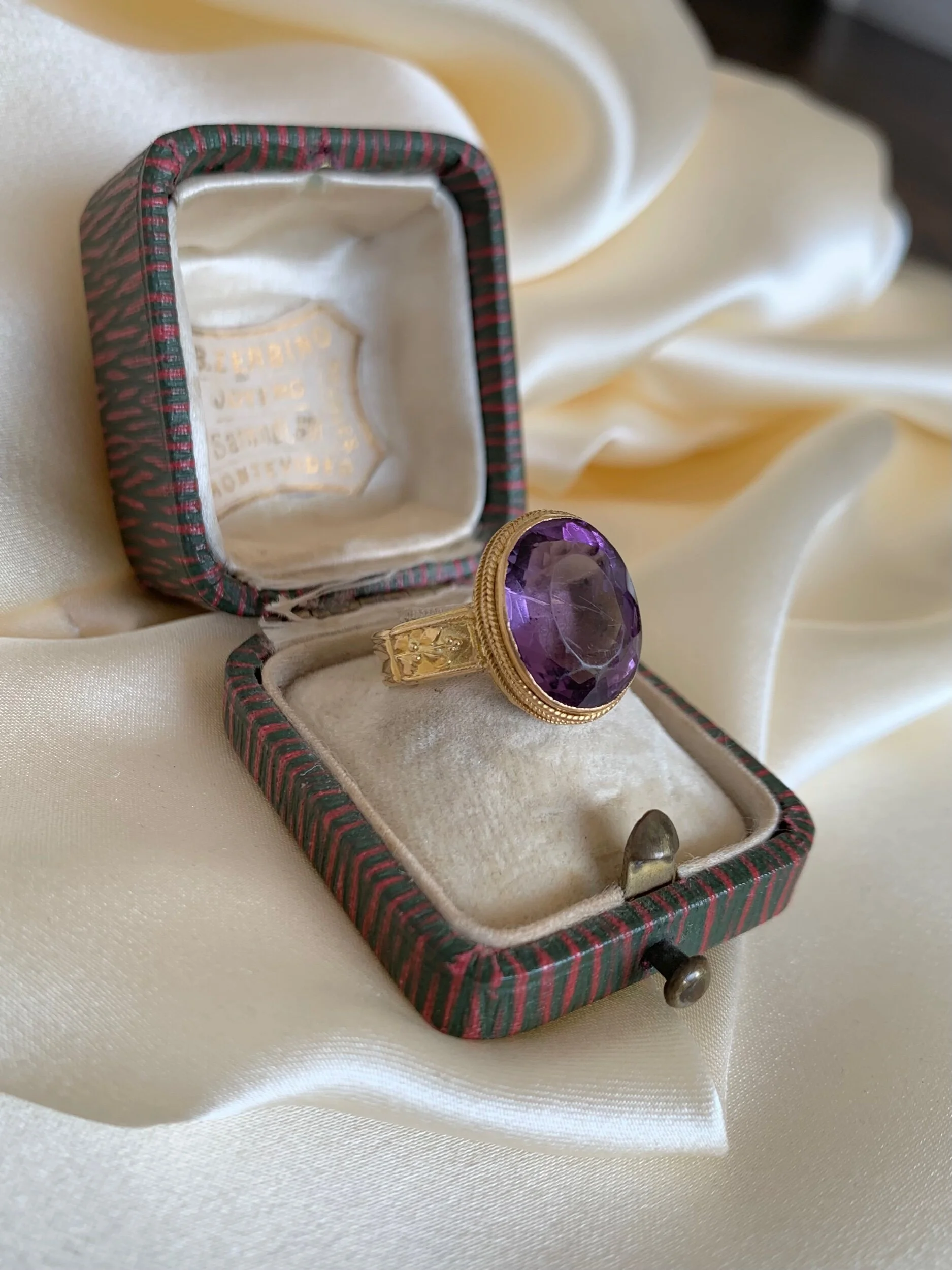 8891CE16-7C2C-4B89-B882-8BE9D5DD342C