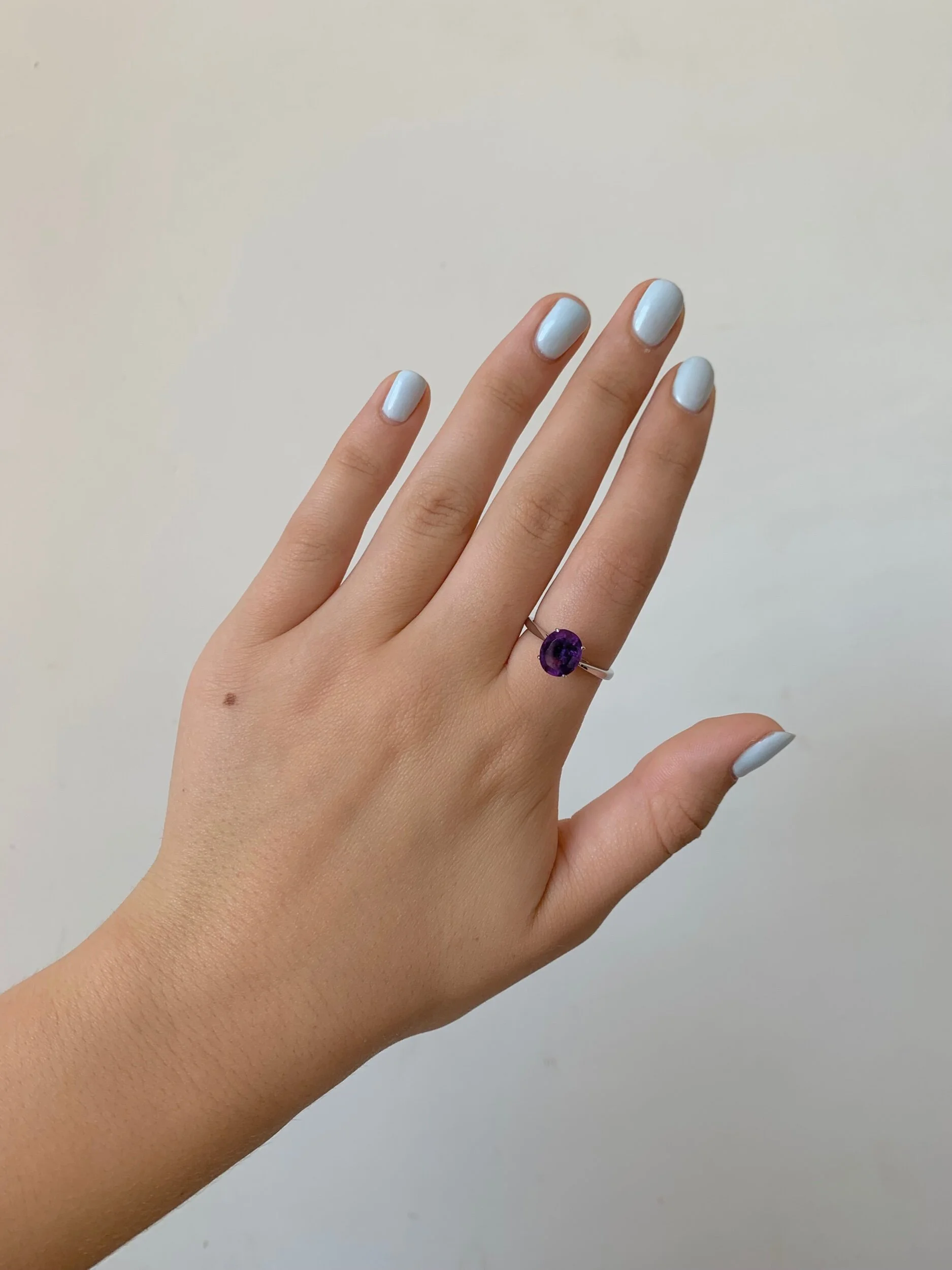 464C8CB1-C6EC-4A66-98A1-DDE493094841