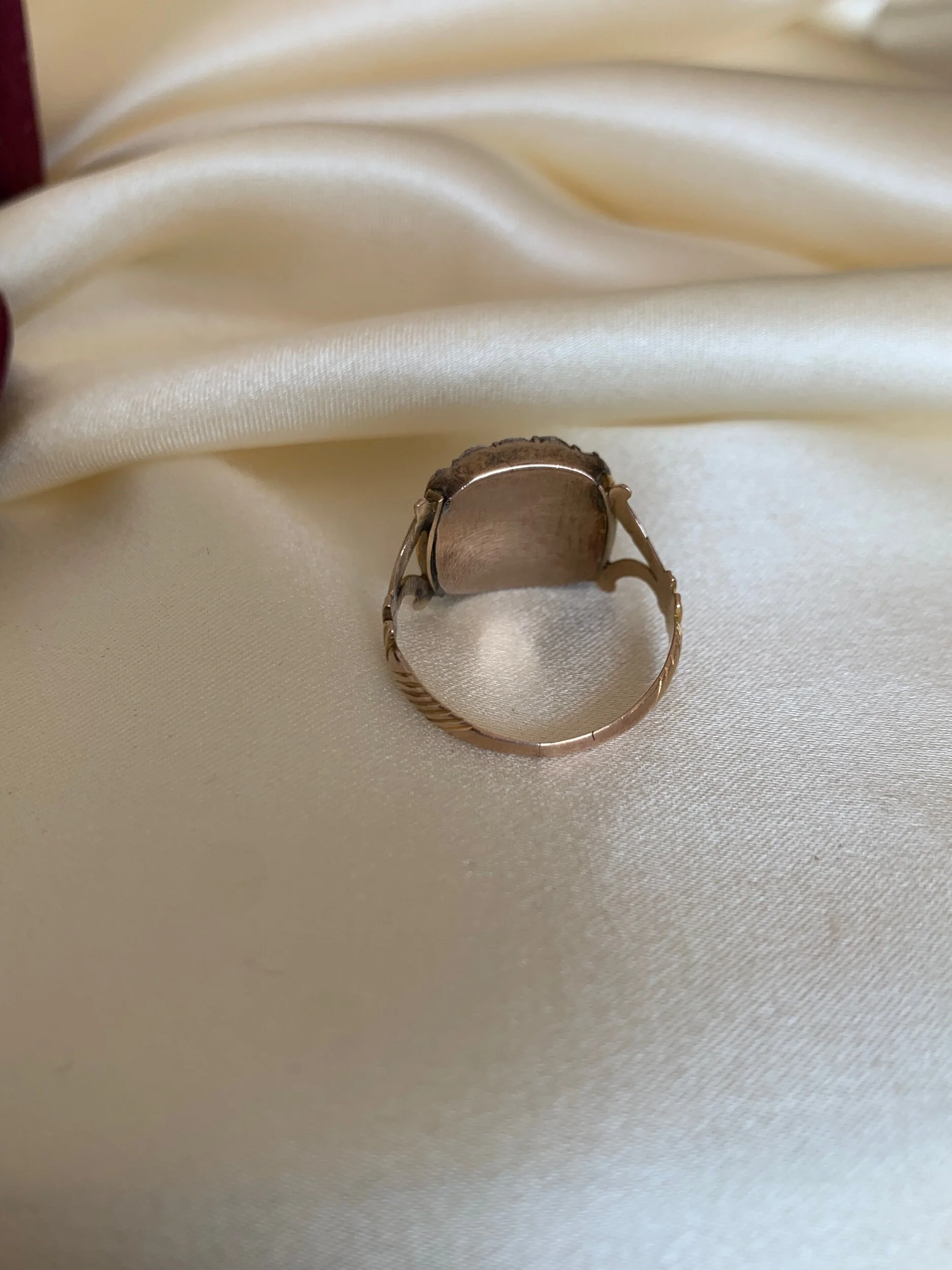 4D8D615B-BA6C-4AE1-AEE5-92955F6B9FCD