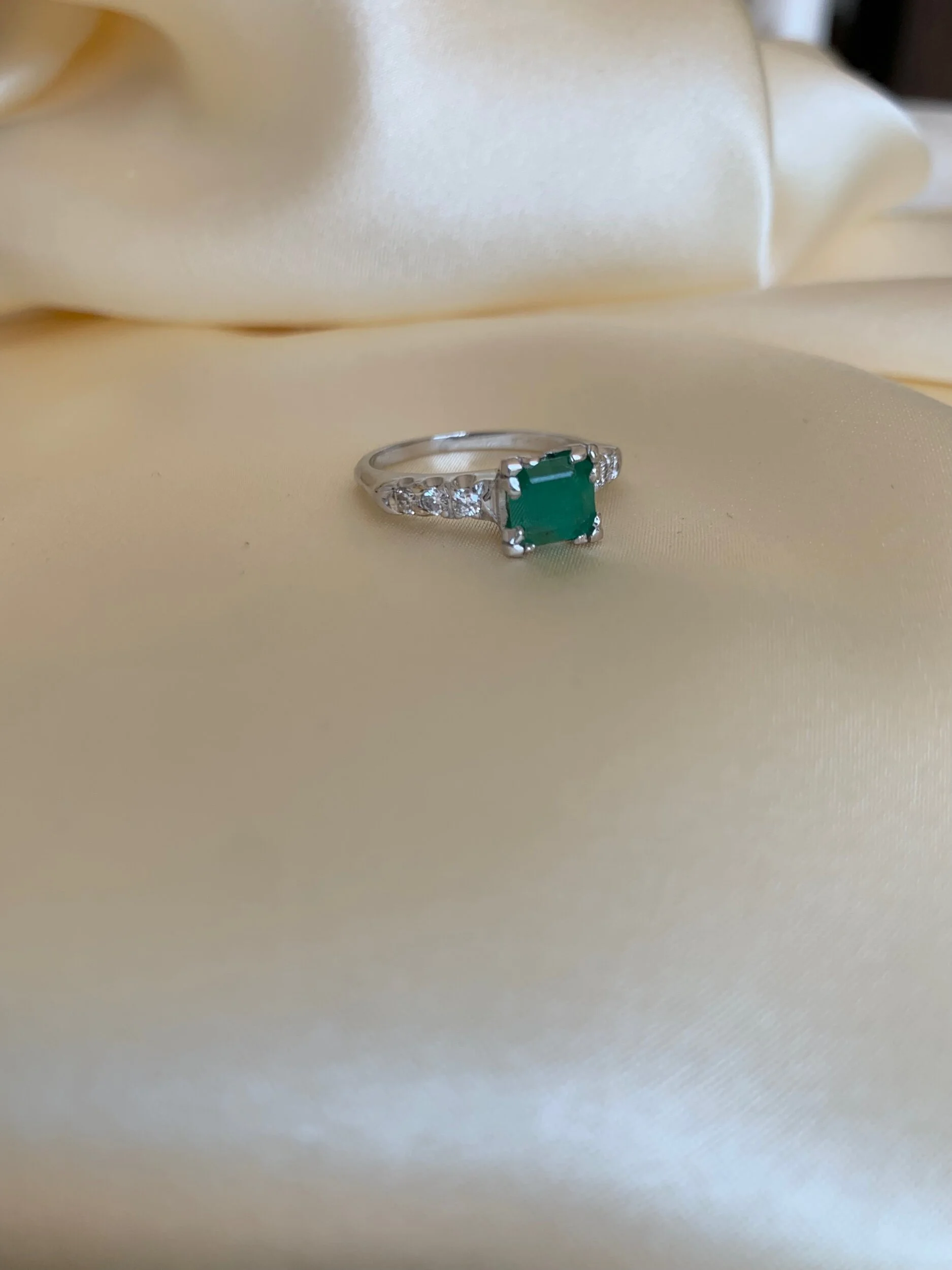 3A134EF7-4243-4EF5-A0EE-CB0E0A084ED8