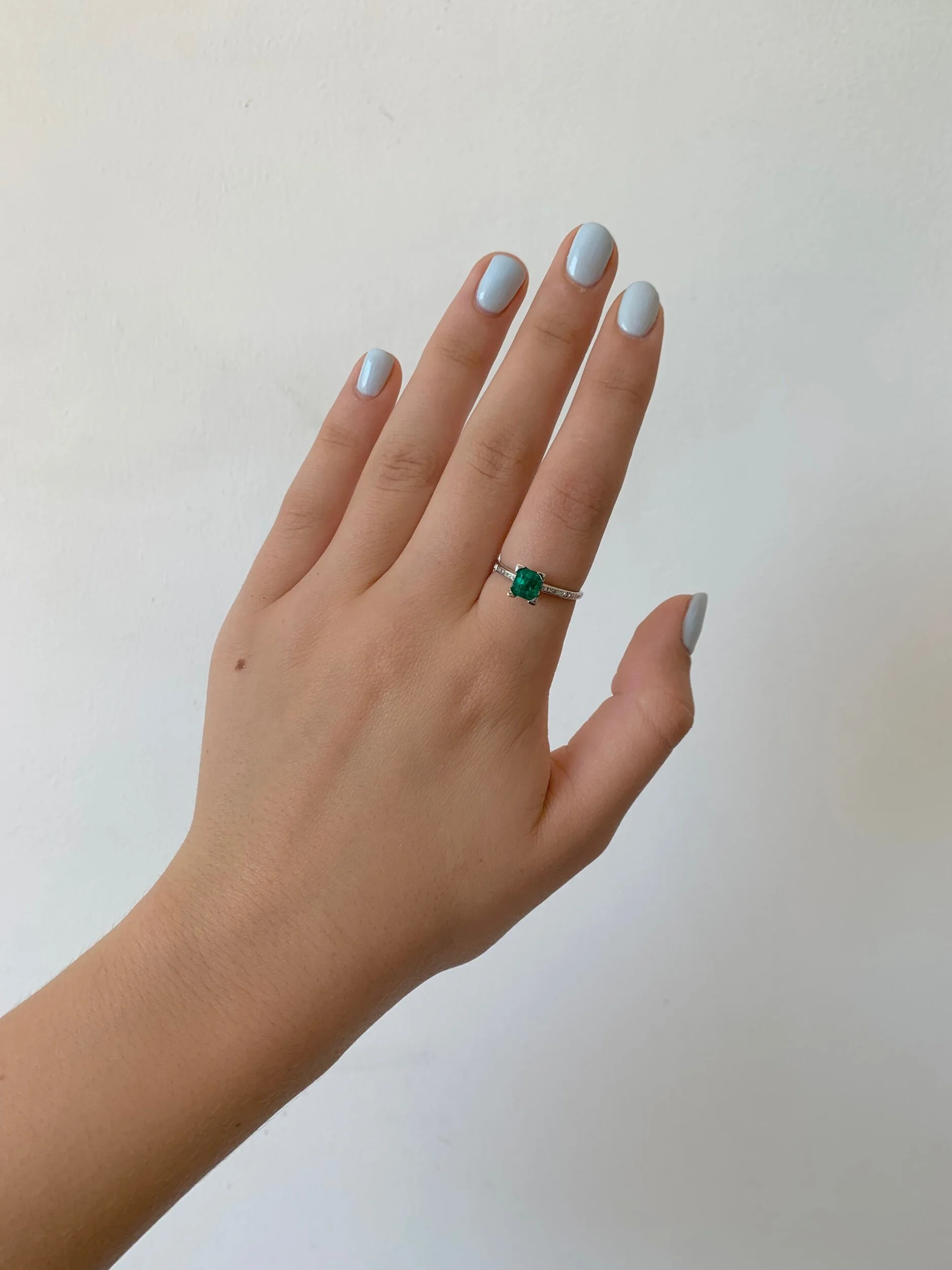 AD07CCB8-D6E9-4627-9881-29759C81465F