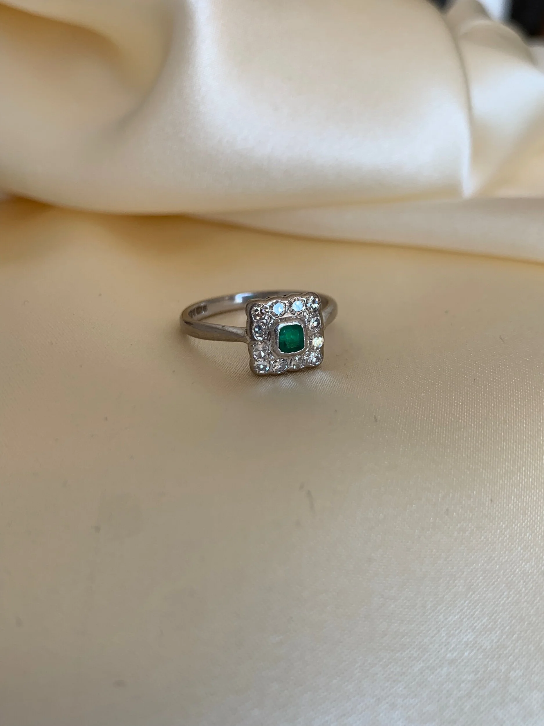 FDB418D3-0DEA-45B8-AE2A-3A7387FF5D31