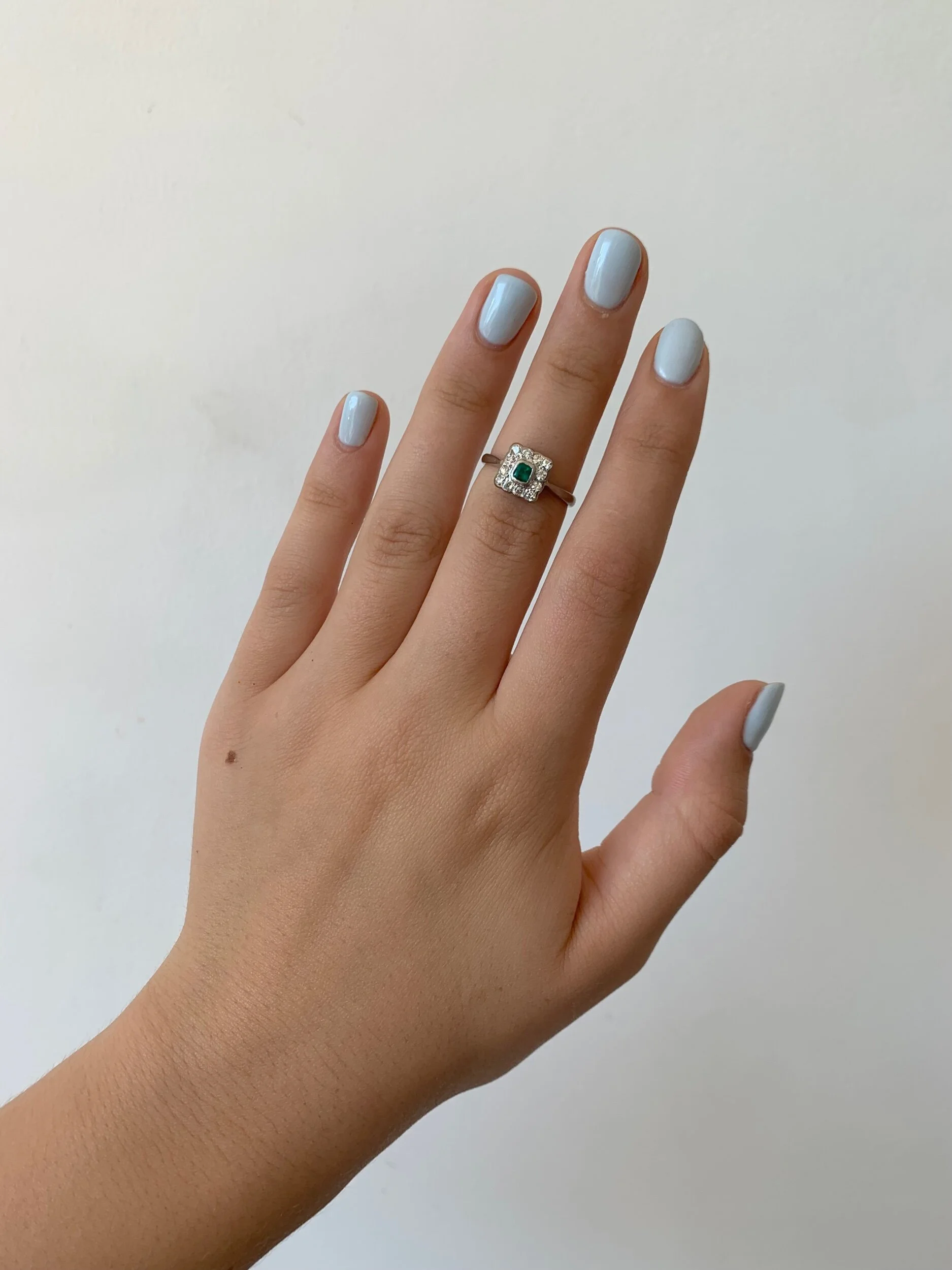 7EDD6750-54AA-4436-AA0F-E7A883F47C0D