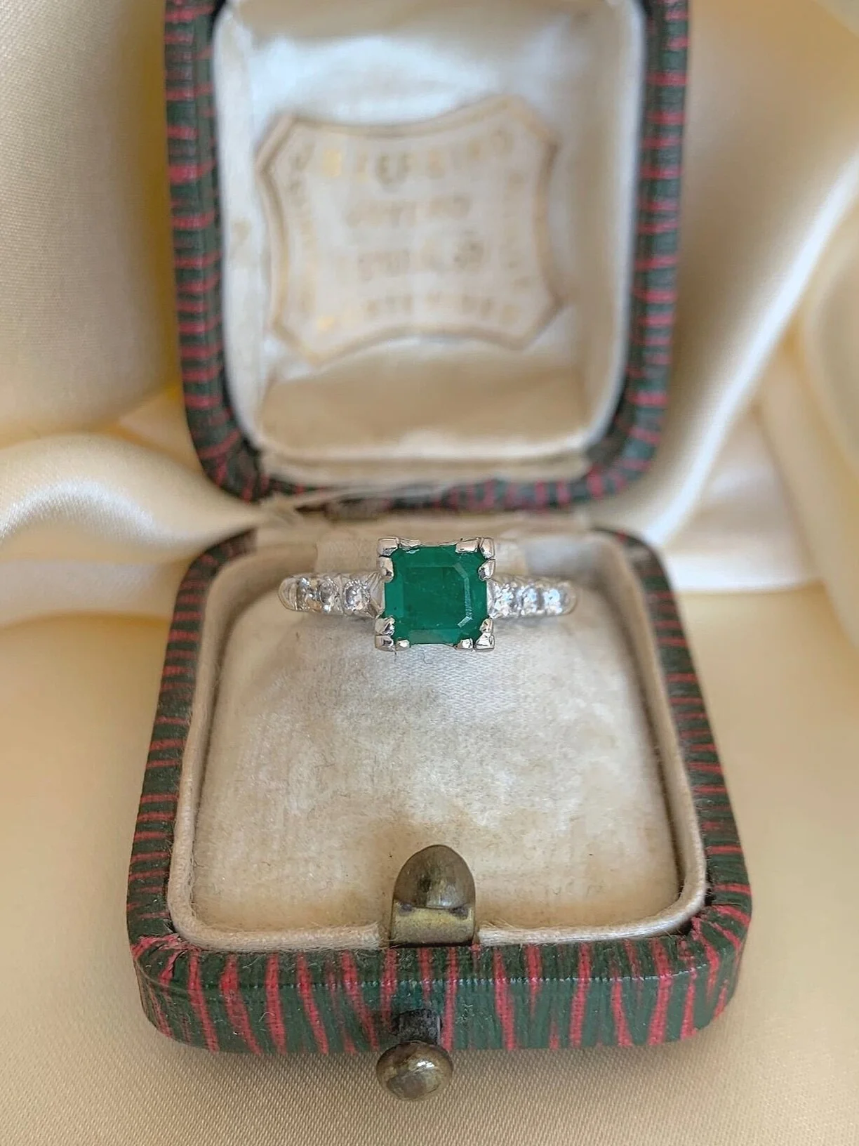 731590F1-5F2B-4EC6-914D-A8BD20F80DAC