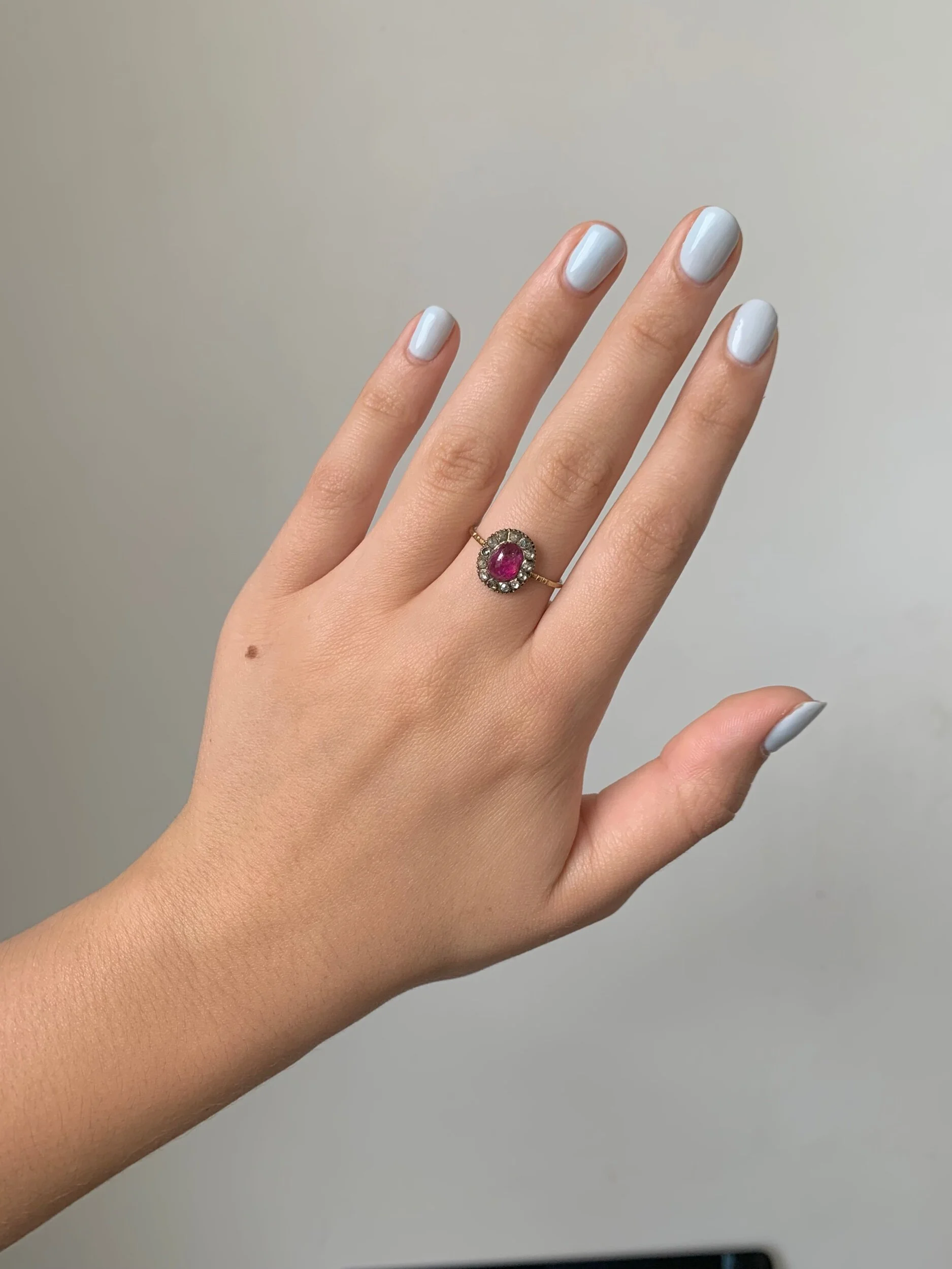 394B9A0D-436D-4324-8DC5-6732EECBD19F