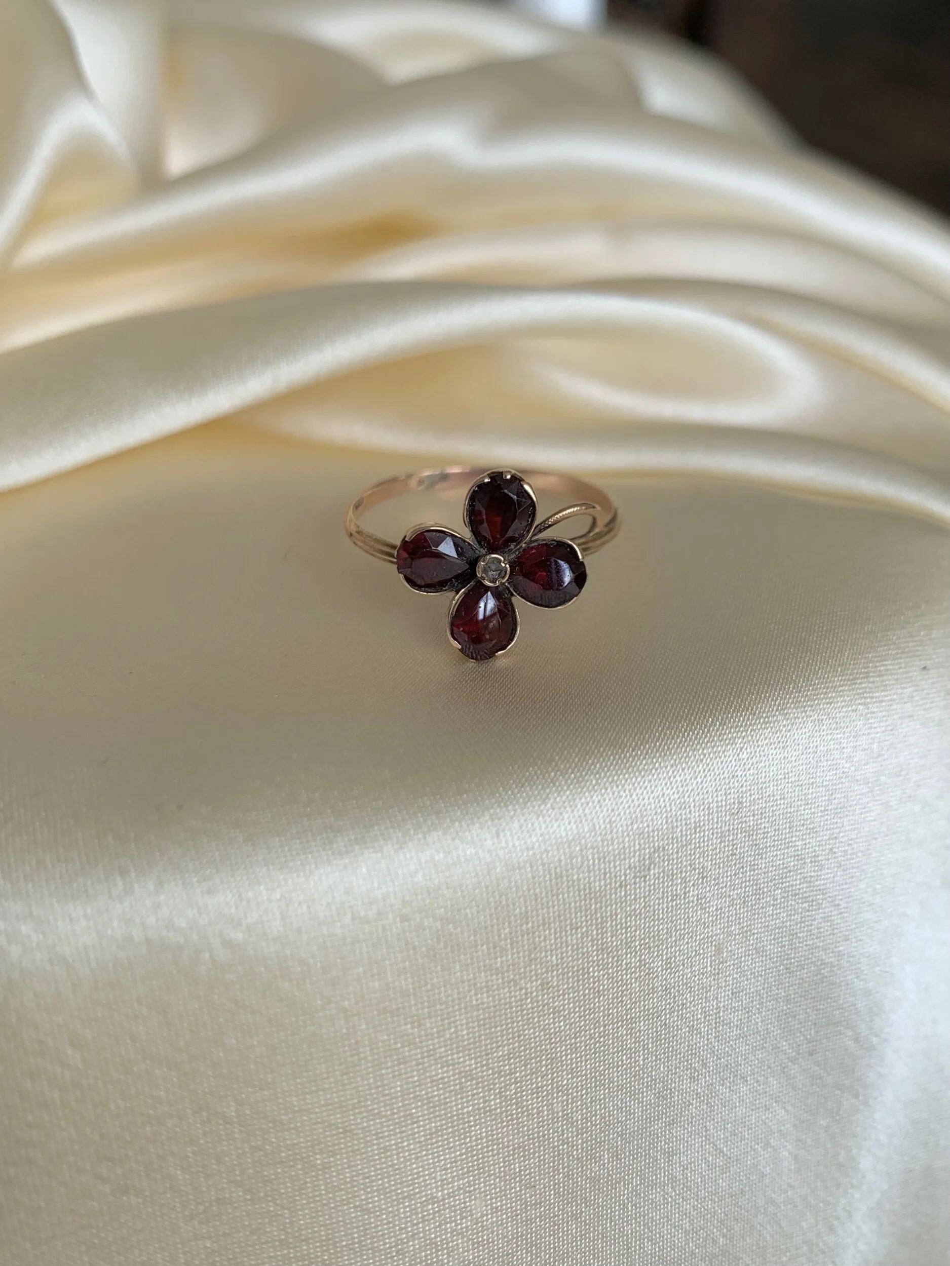 DB0DC9A6-91D2-484E-88B0-7C803358DFBC