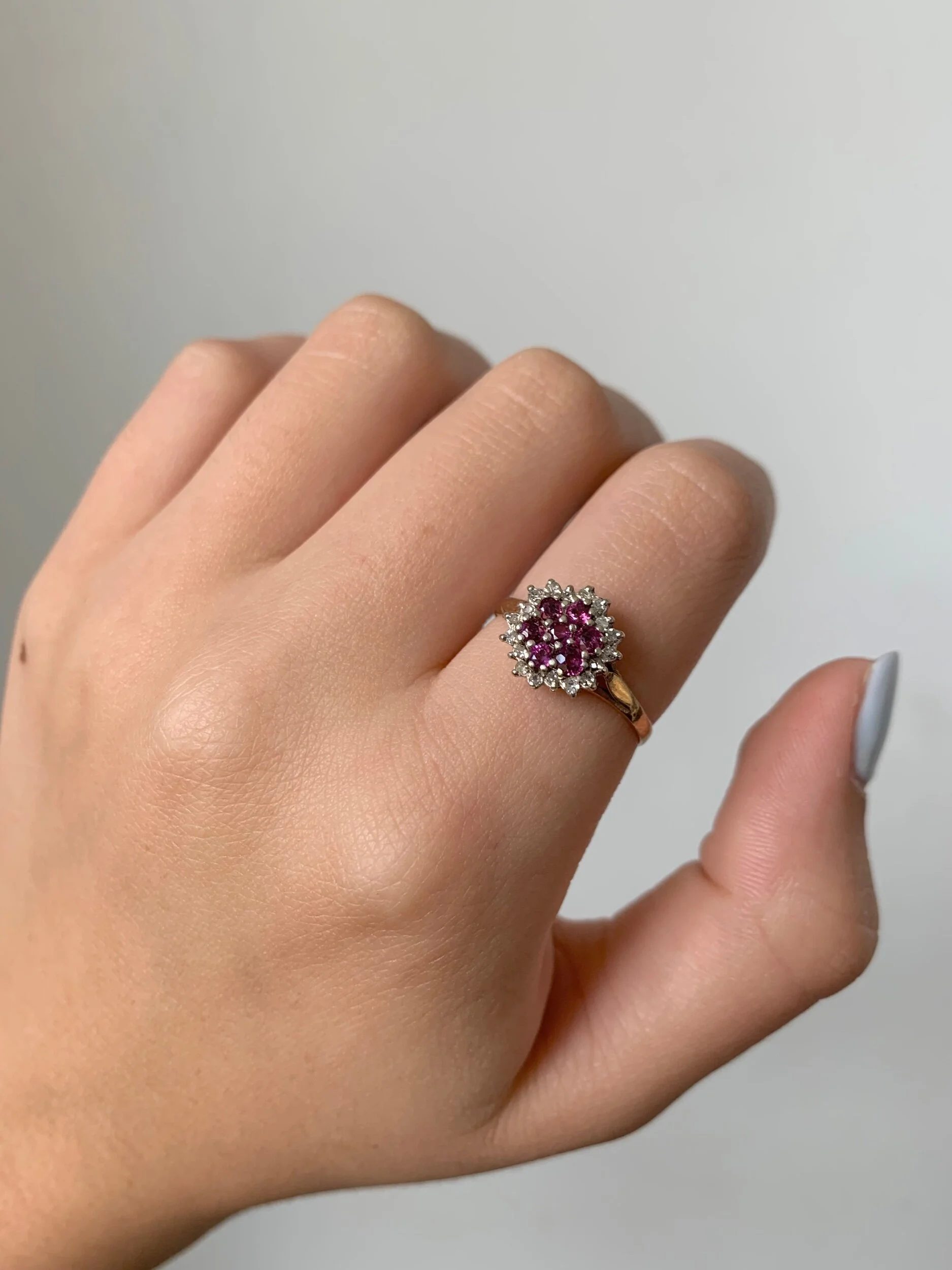 12433A53-6D0C-4E11-A8A8-1B88D07EA1D5