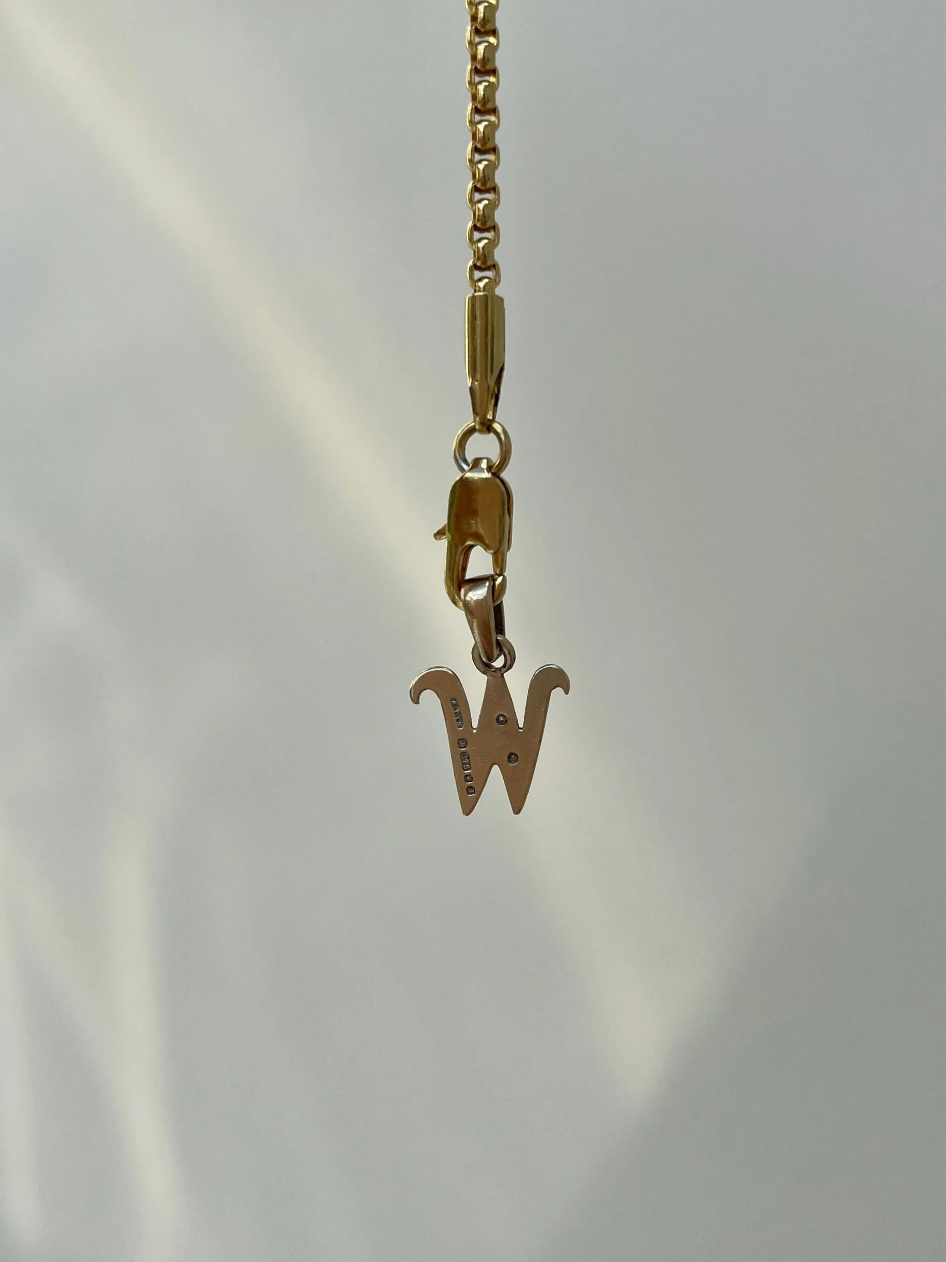 759AFA2C-13ED-4896-BA72-F608AE5CE6EE