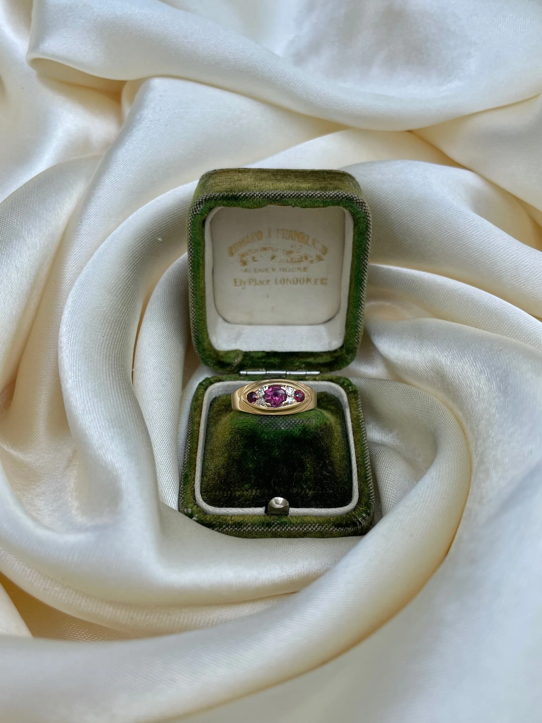 59F6374B-BE46-4762-A69F-1D3746AE2DB1