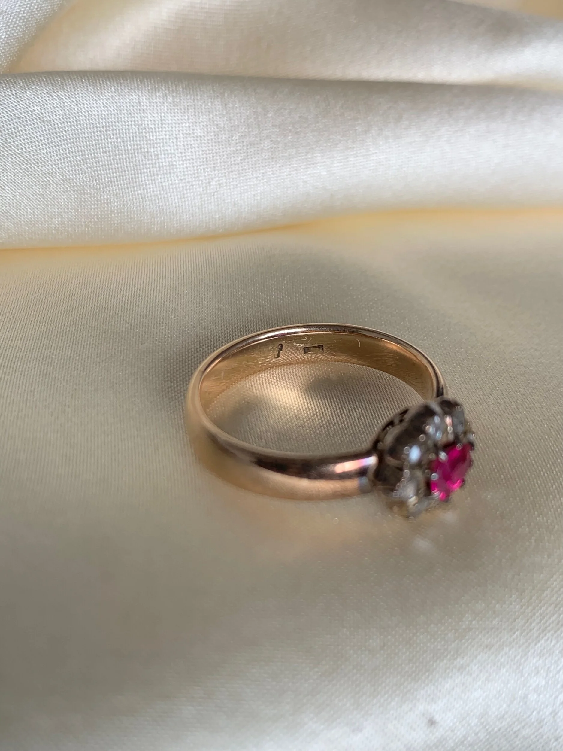 EDB0AA96-4884-47E5-99DD-F1491262E86E