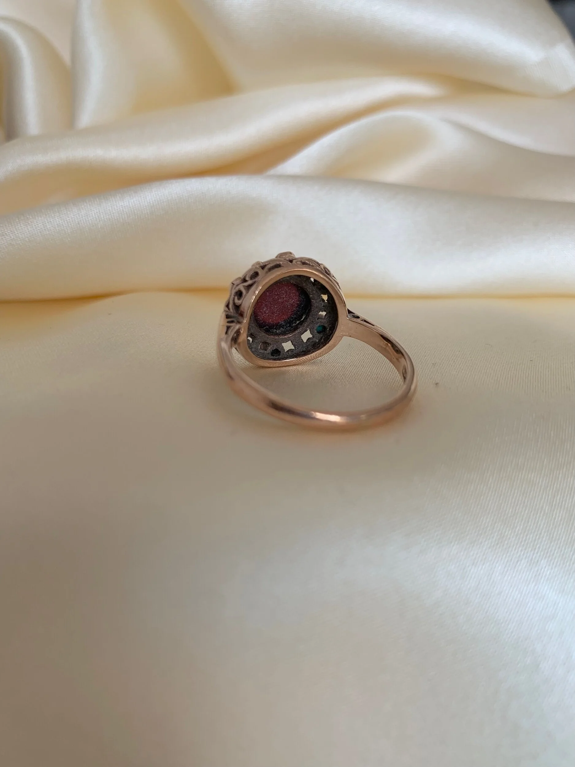 AF6DC133-EB18-4C5E-8754-C62C36400CB8