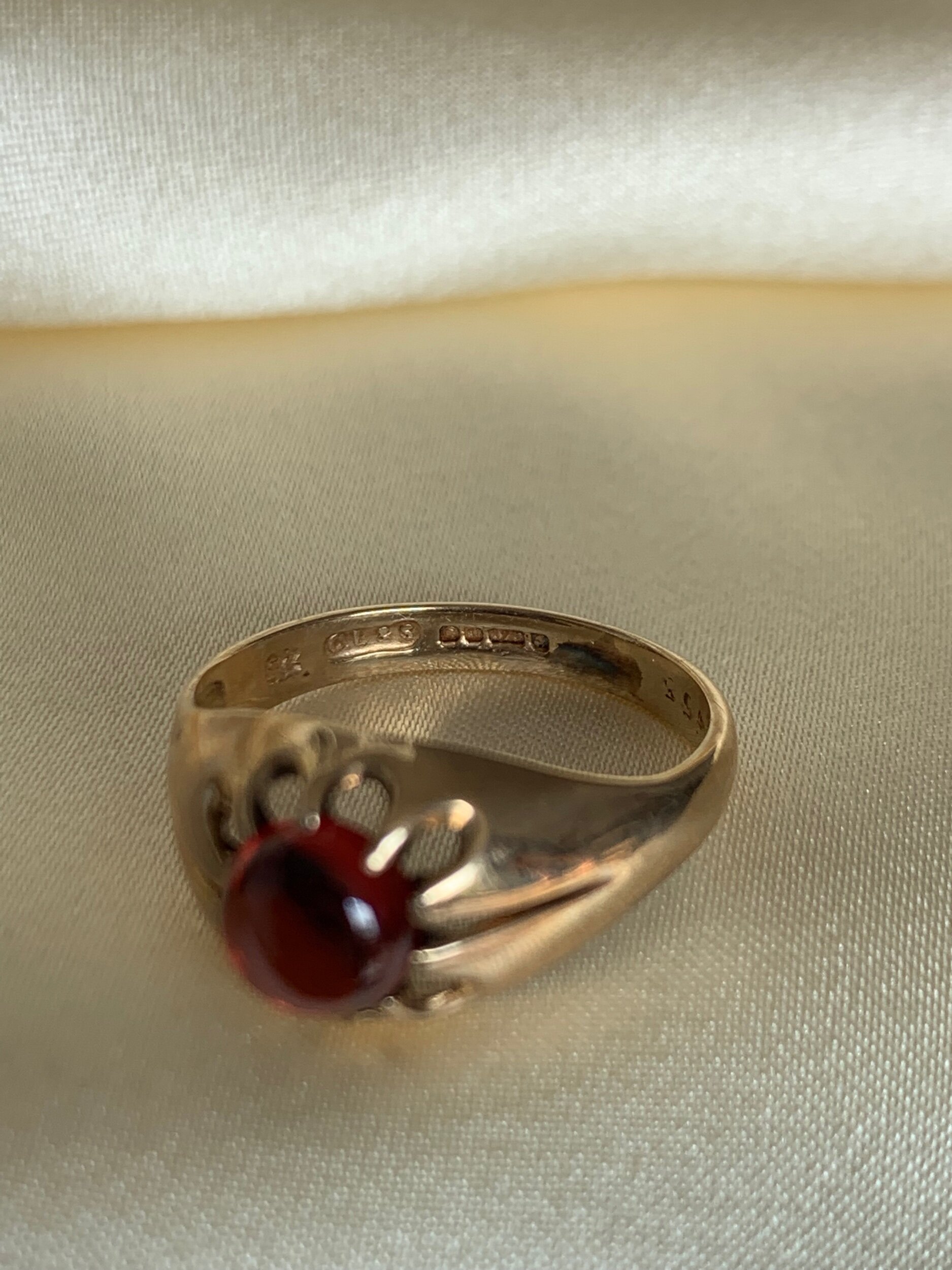 6ED76077-15E0-4FF4-AA81-1DF4D0CF4009