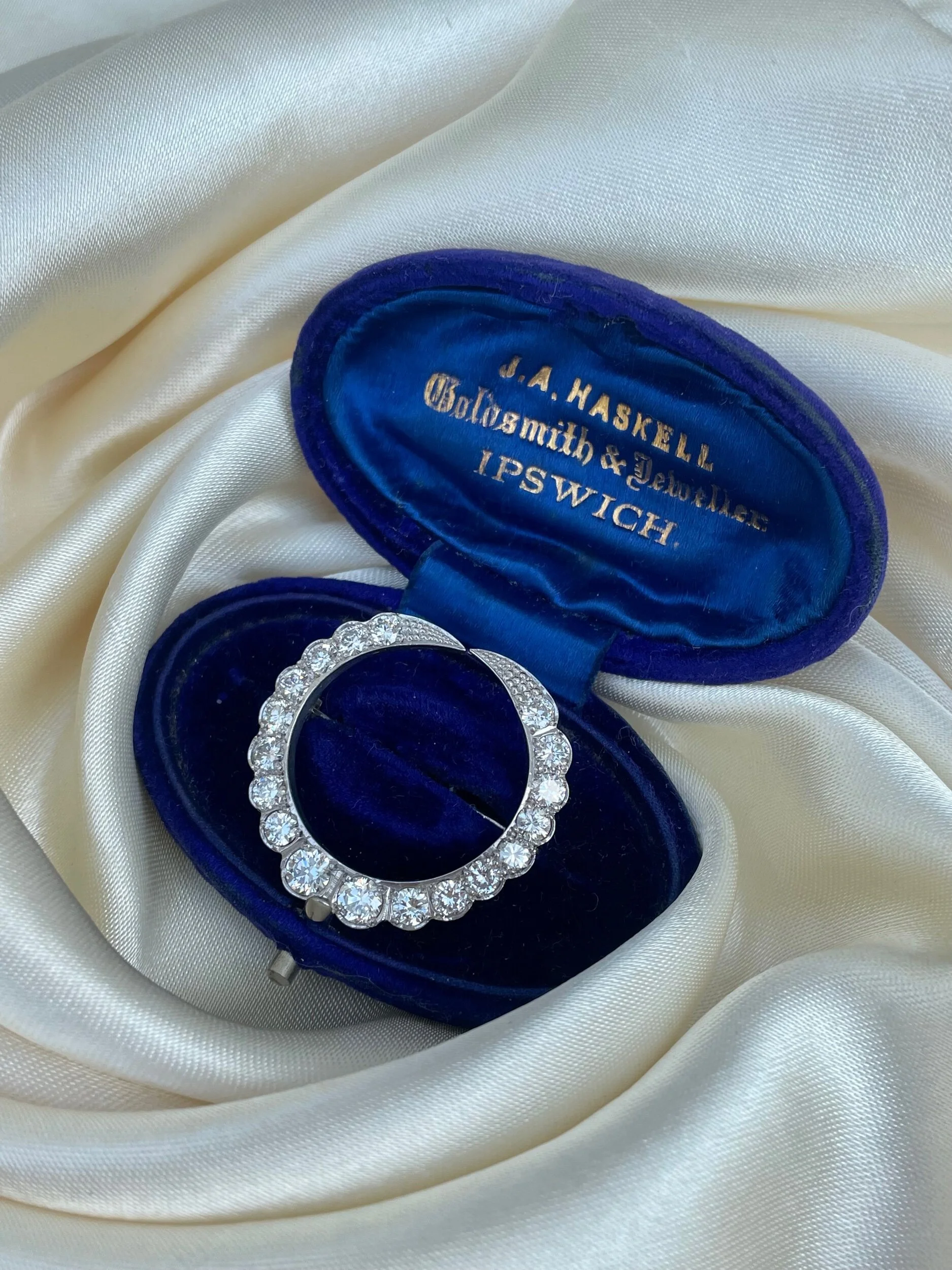 43F4F8A5-C4AE-40E6-8B34-D7EA457D9F9F