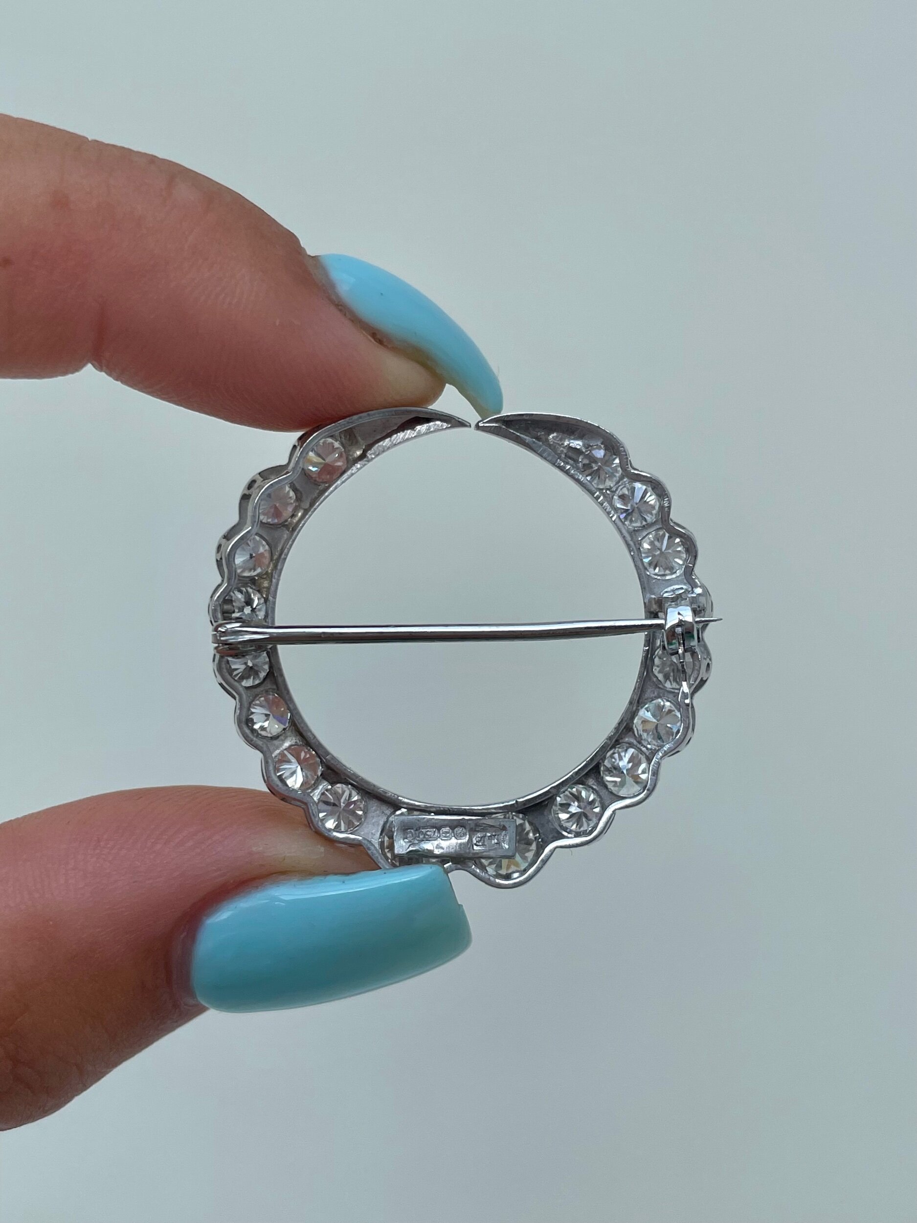 F29F39FF-47C8-4B20-9503-4BCE1CCE9128