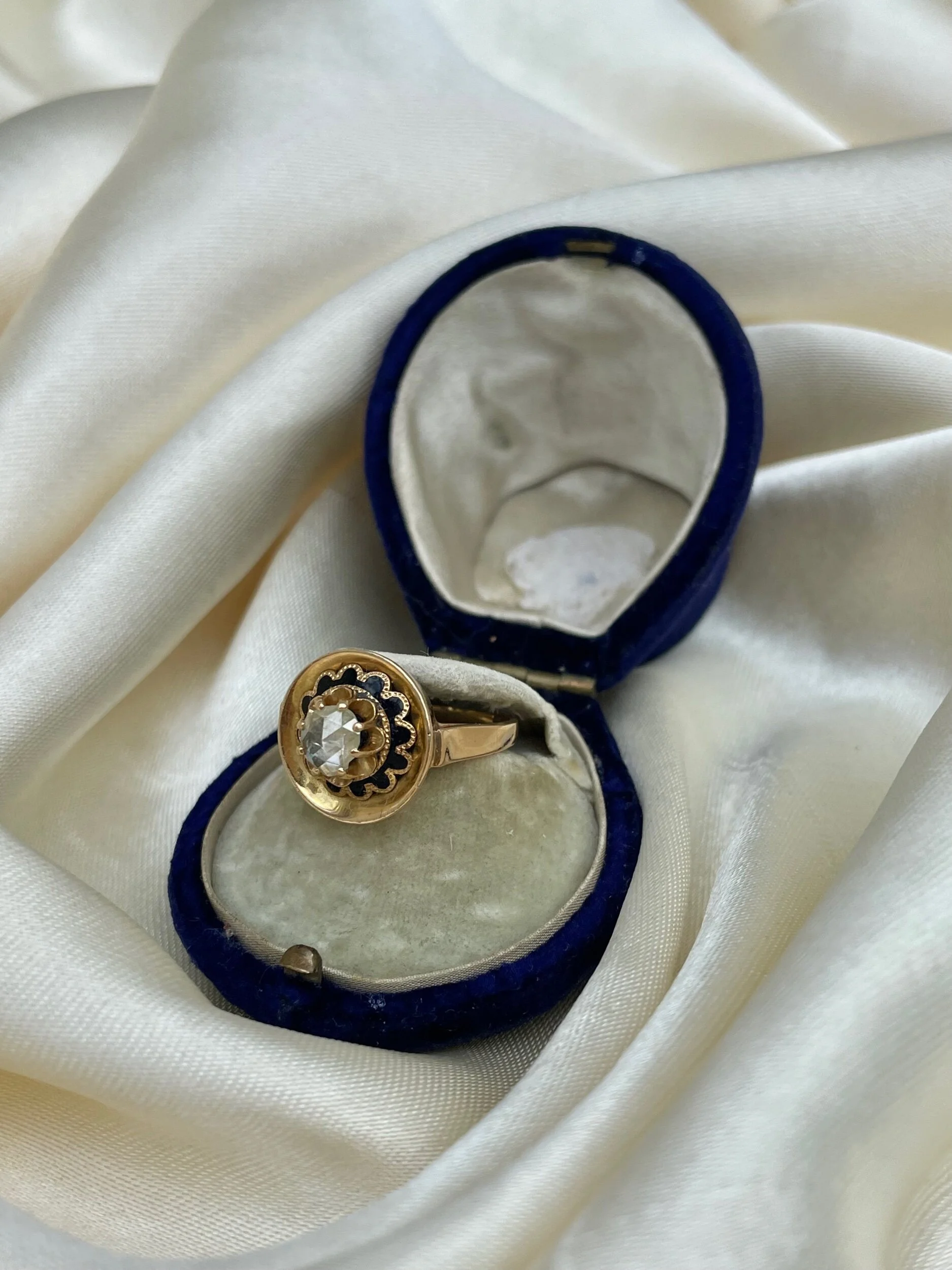 EB5300E3-F2CA-44AC-AB18-4065C0757368