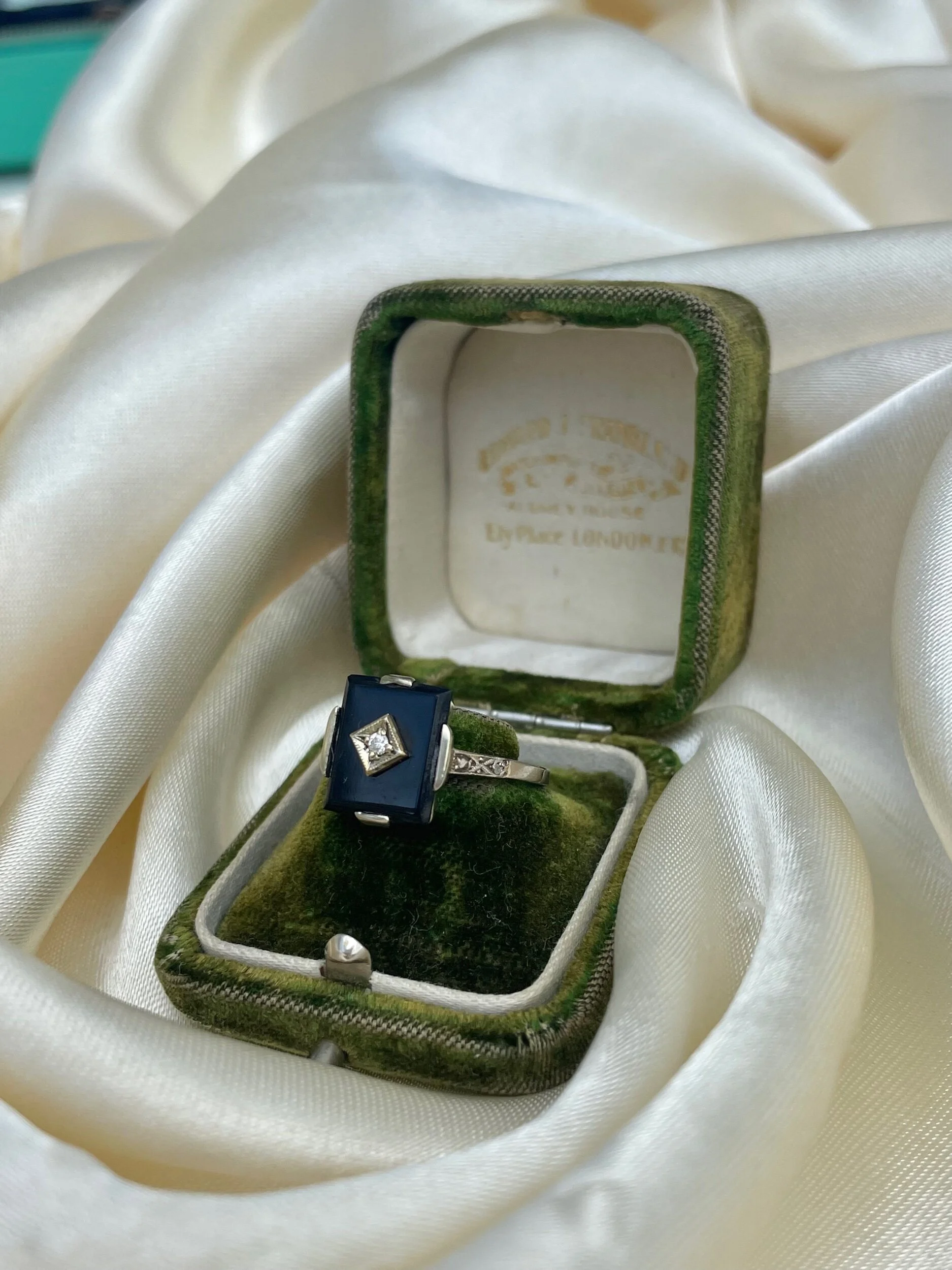 FE645172-1202-4447-8270-BA527391F18D