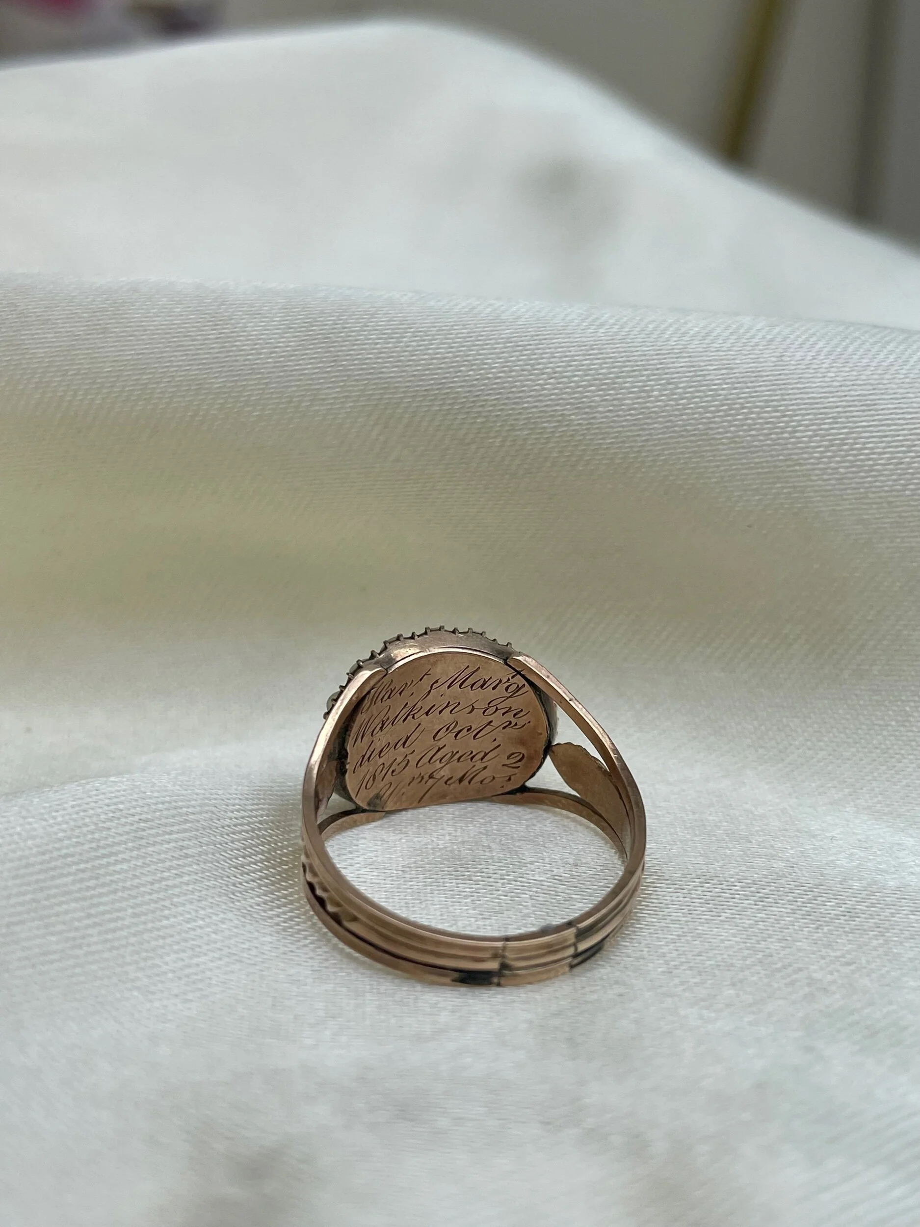 FABD5CC1-DF59-4C57-9634-BD0C9248AFAB