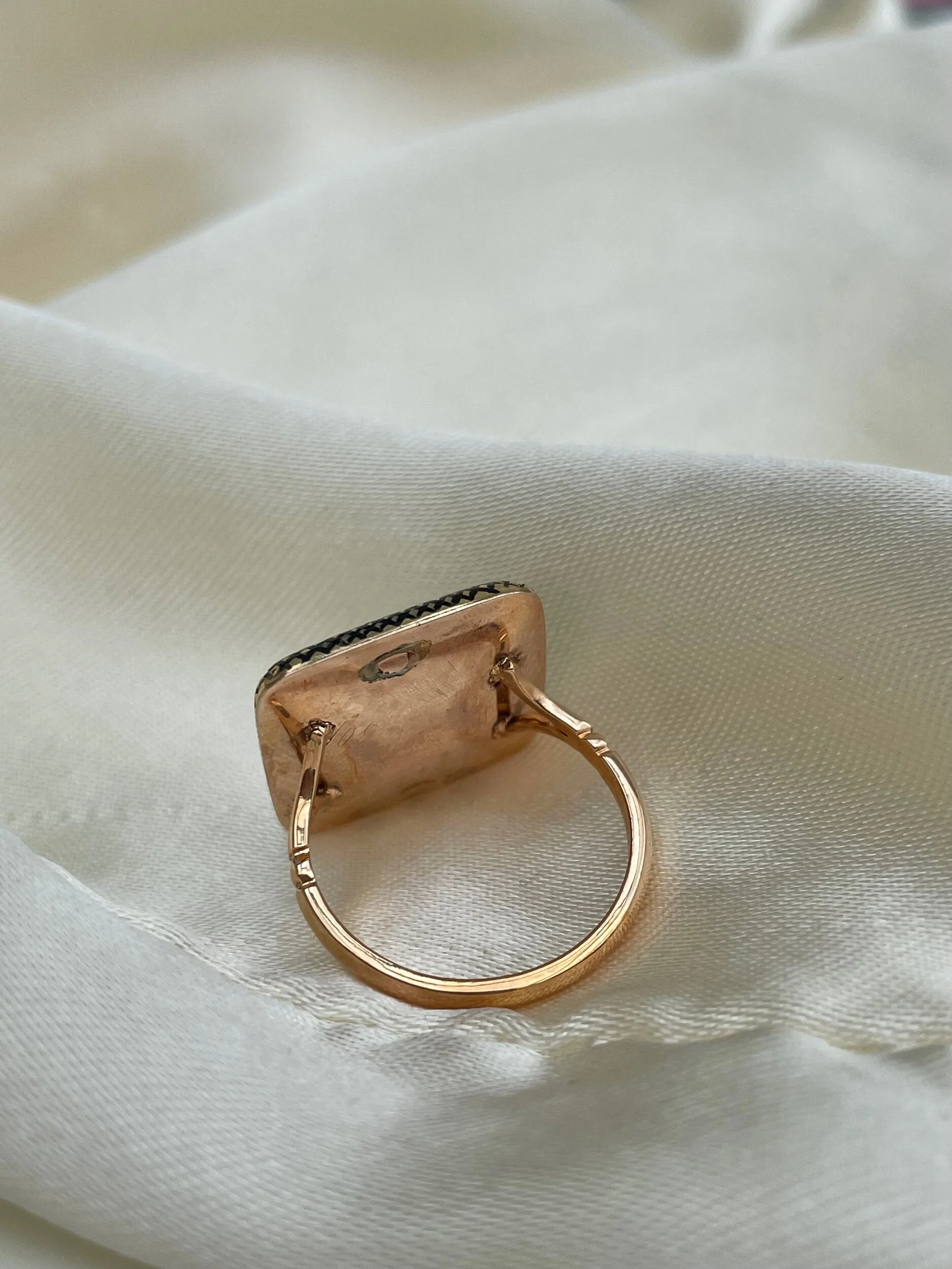 56C91047-29FE-4EE4-B8D6-9C9D2B86AF70