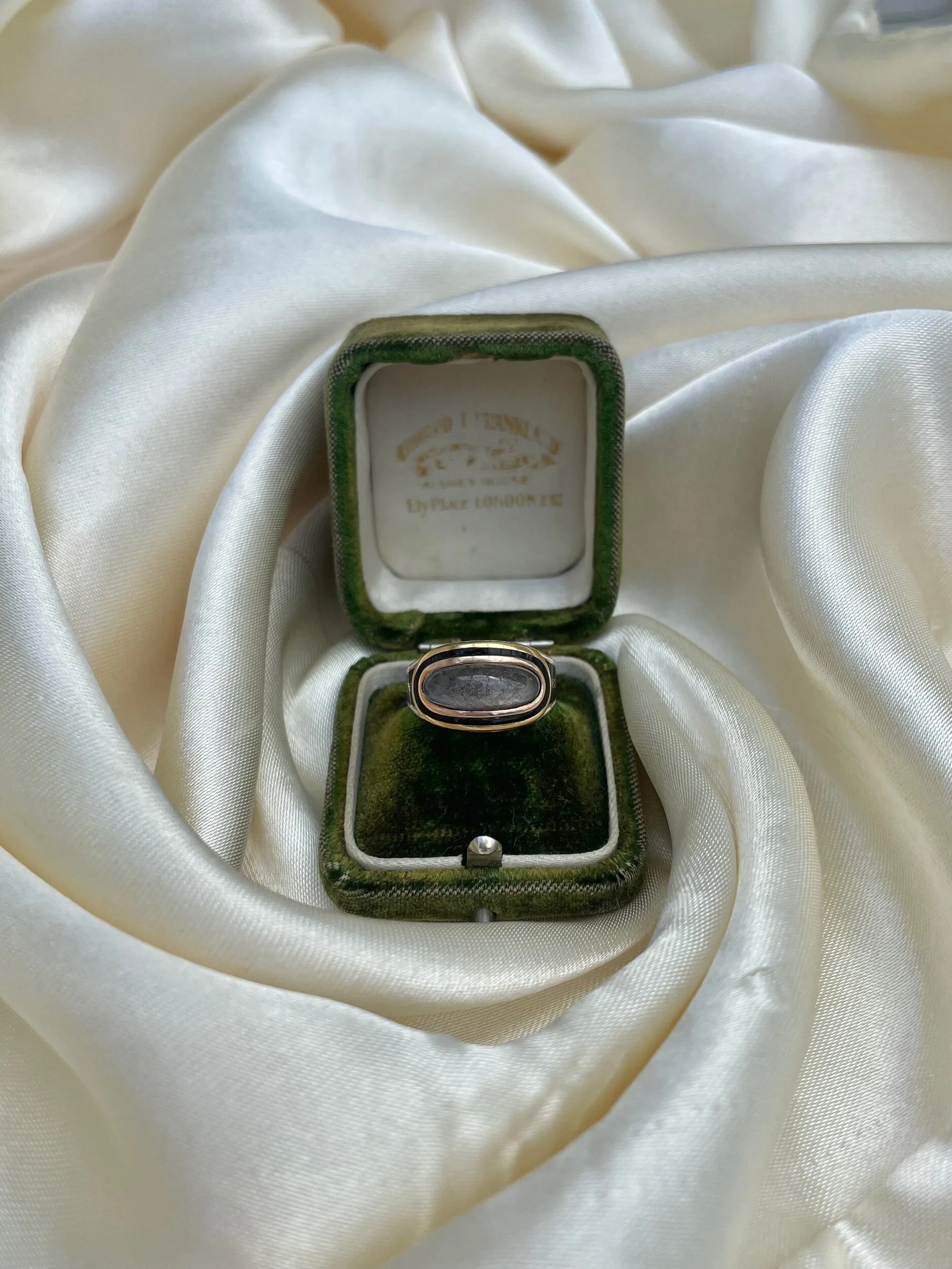 8F1B9DF3-49F1-4F58-85FA-F0F3E7D072D7